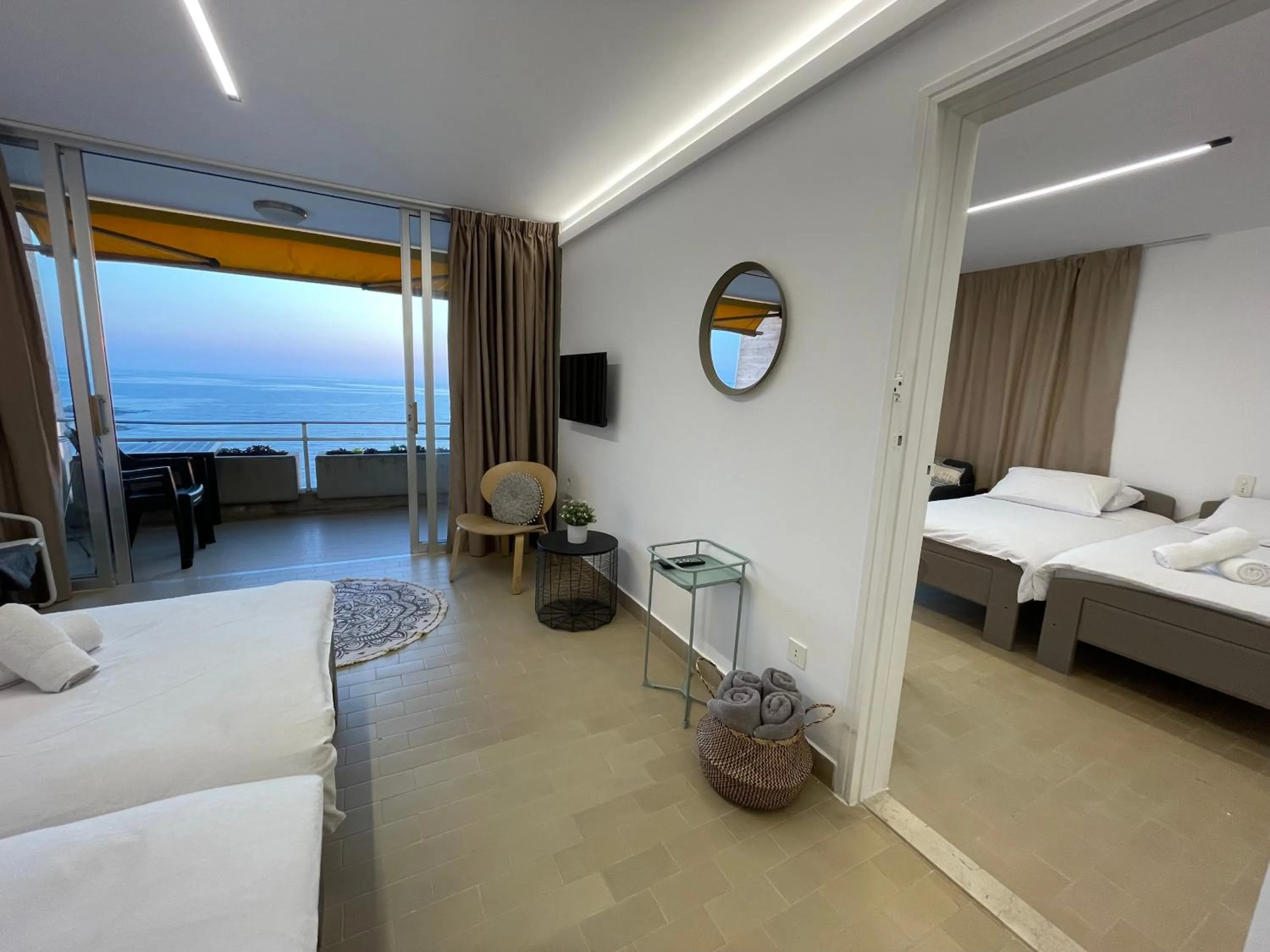 Photo of the whole room, Bed in St Paul Resort