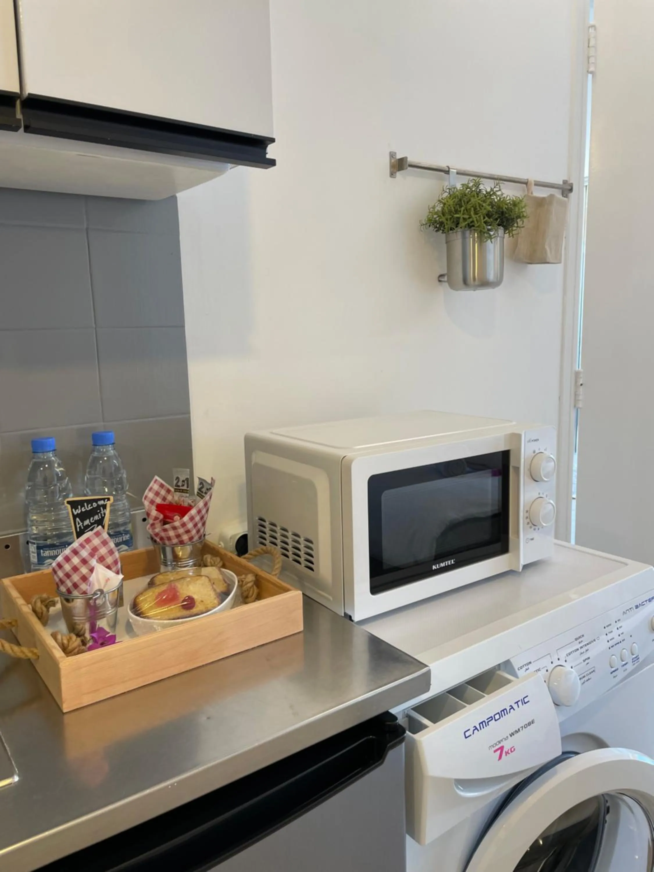 Kitchen or kitchenette in St Paul Resort