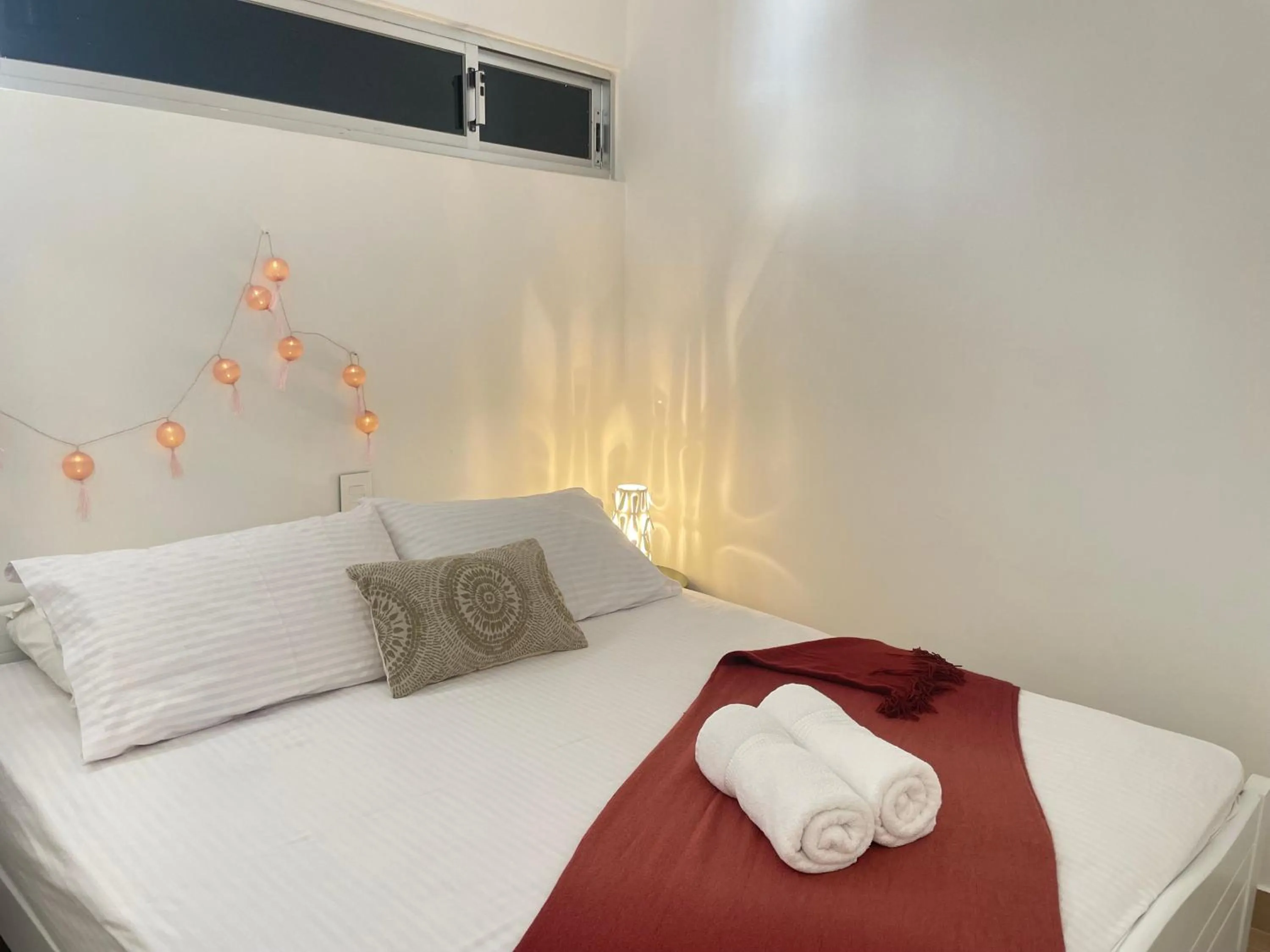 Bedroom, Bed in St Paul Resort