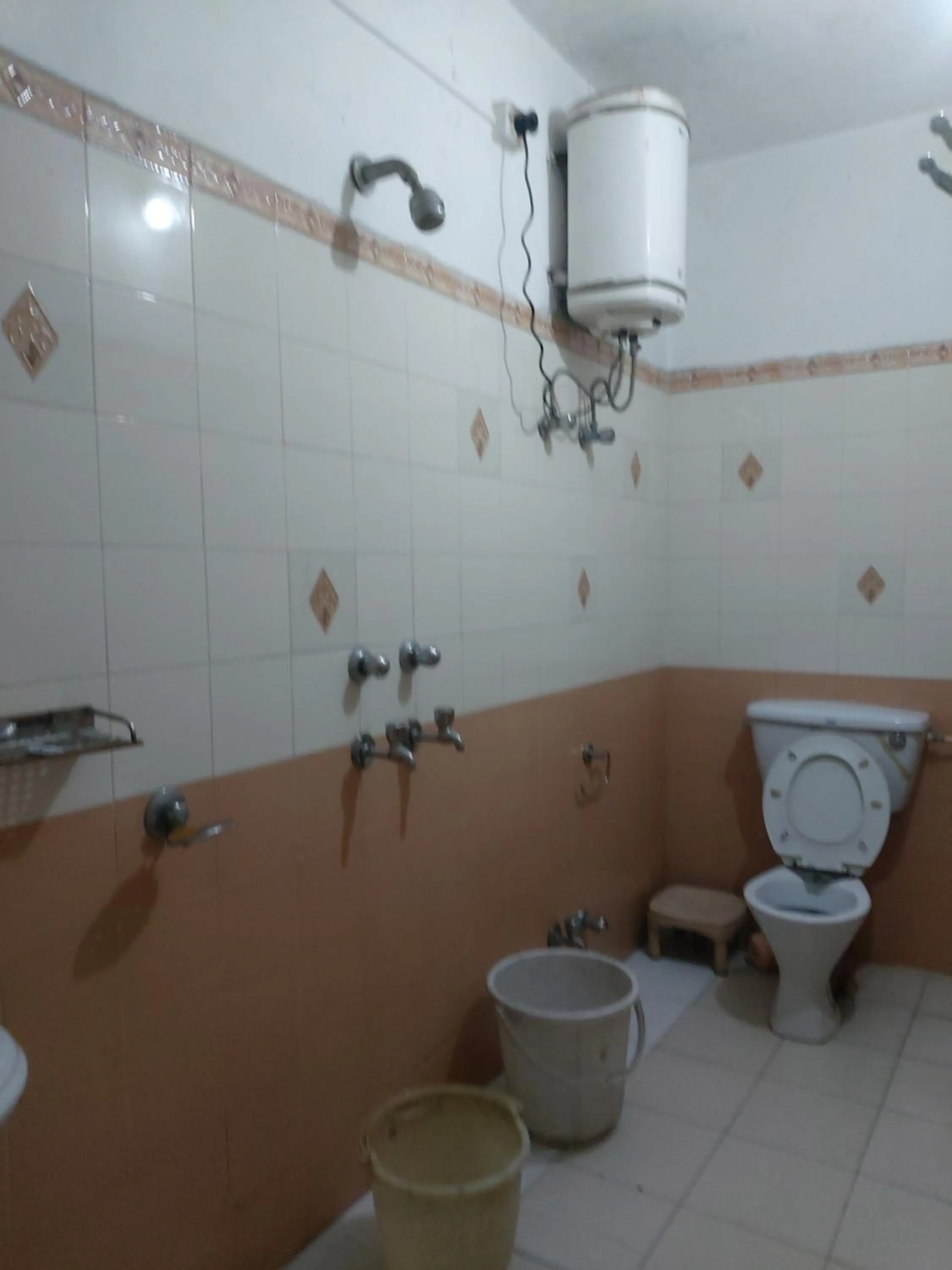 Bathroom in Hotel Vijay laxmi