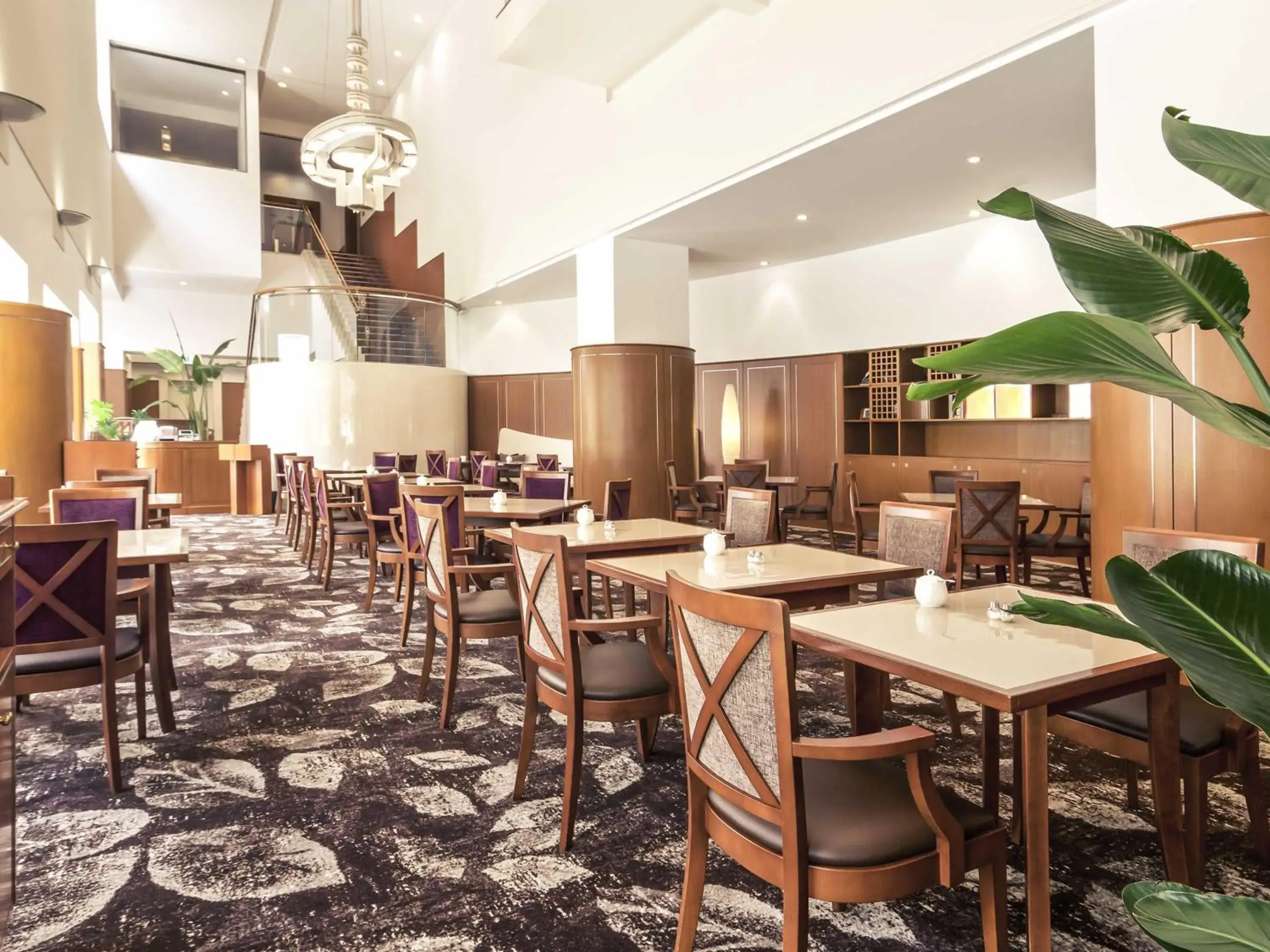 Restaurant/places to eat in The Cypress Mercure Hotel Nagoya Restaurant/places to eat in The Cypress Mercure Hotel Nagoya