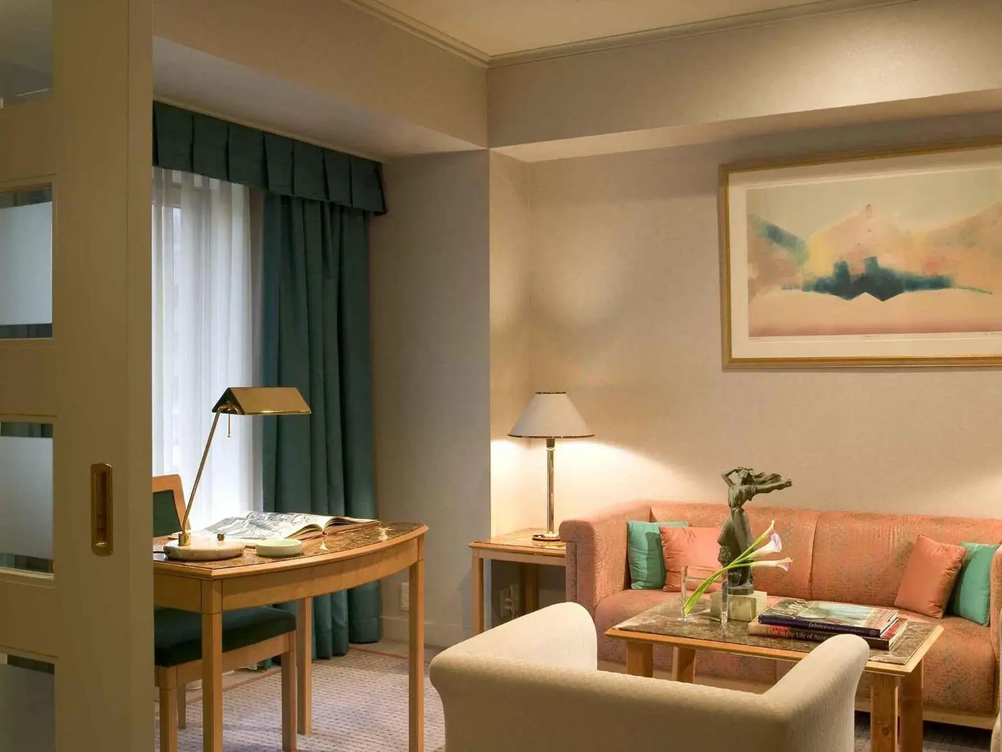 Bedroom in The Cypress Mercure Hotel Nagoya Bedroom in The Cypress Mercure Hotel Nagoya