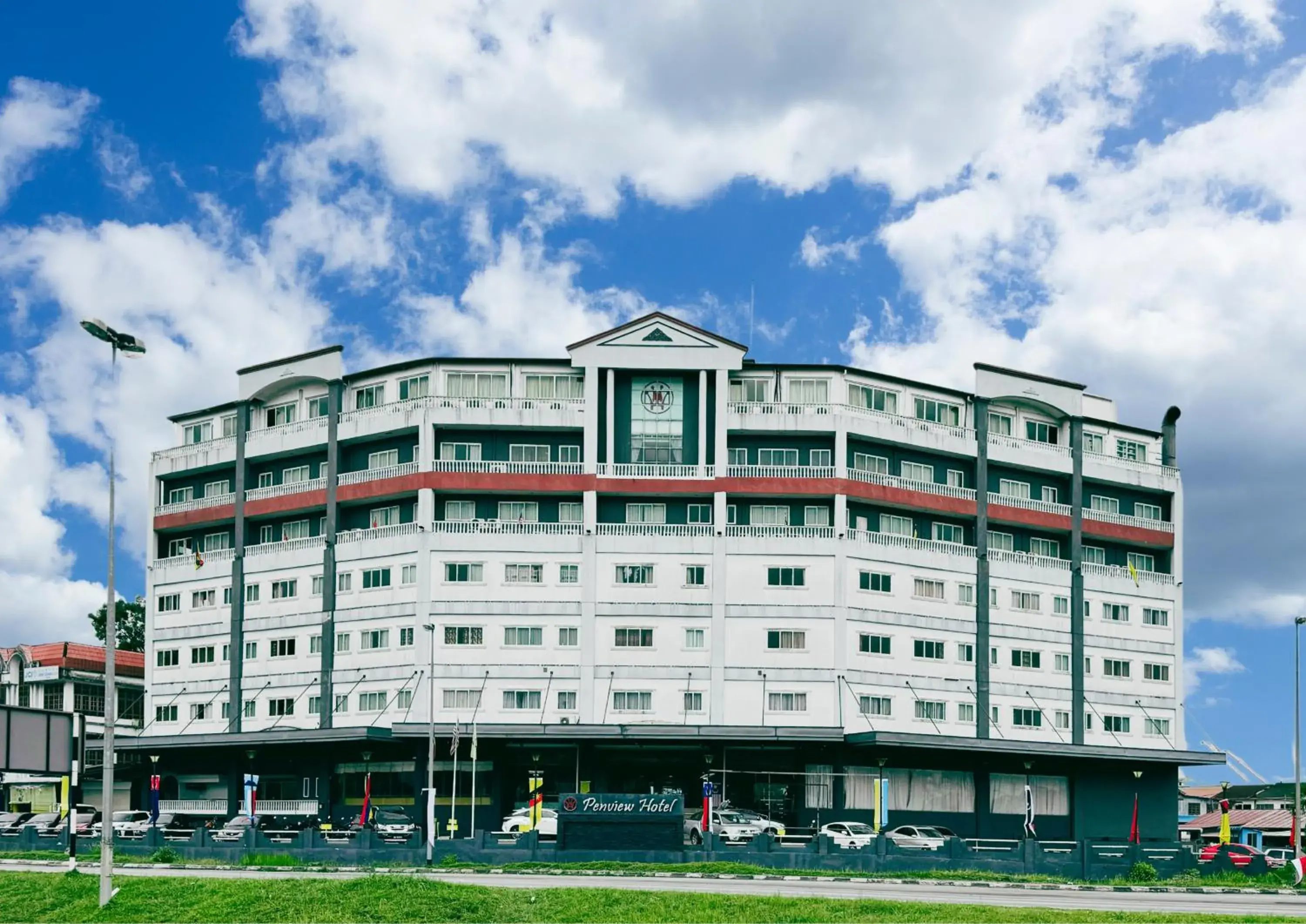 Property building in Penview Hotel Property building in Penview Hotel