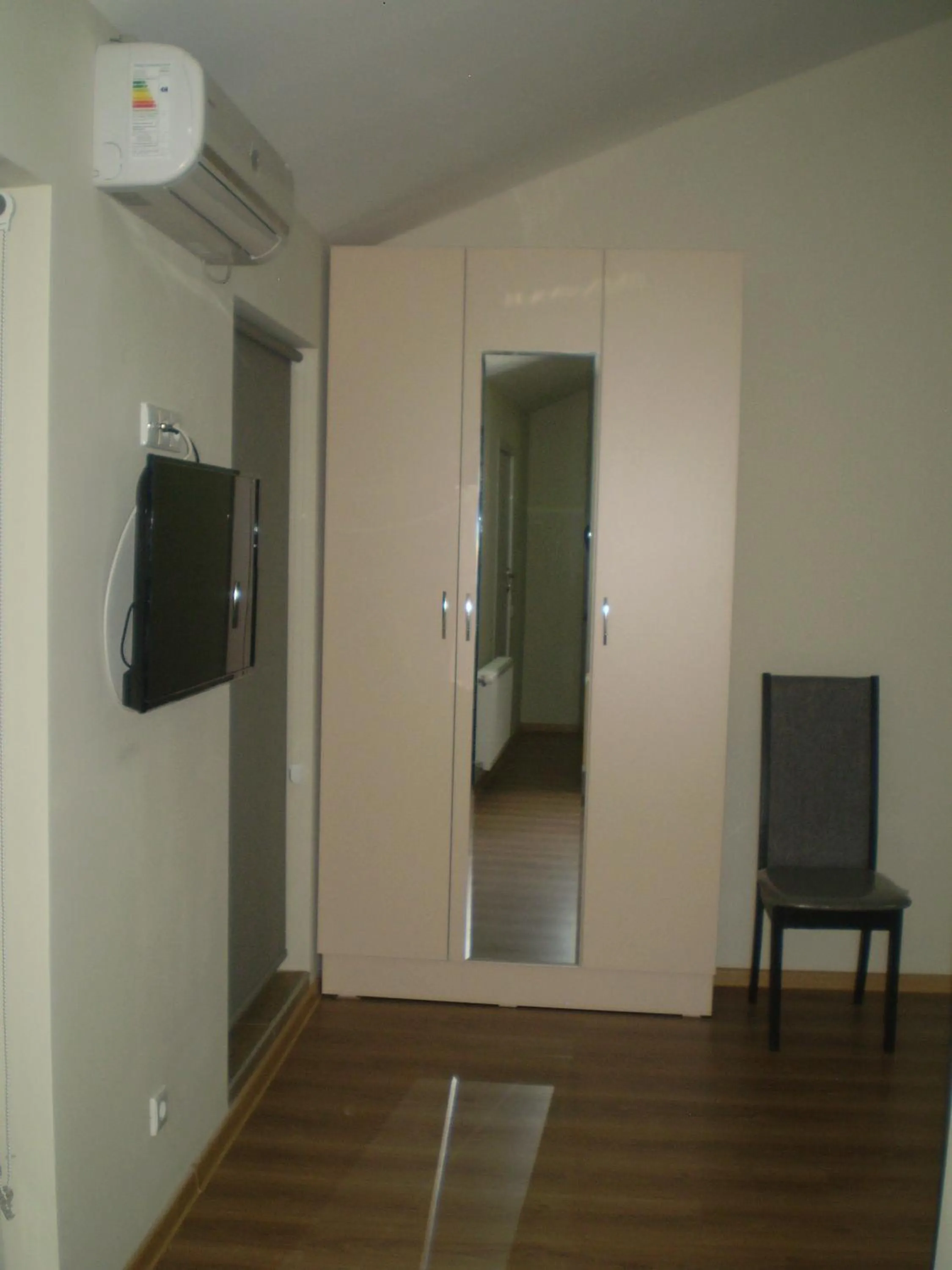 wardrobe in New Hotel