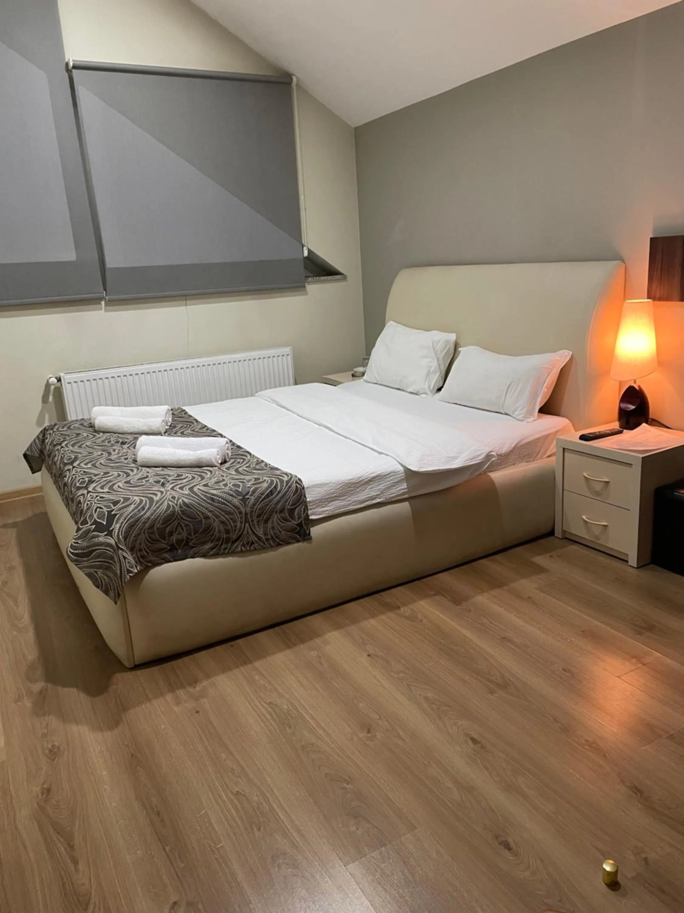 Bedroom, Bed in New Hotel