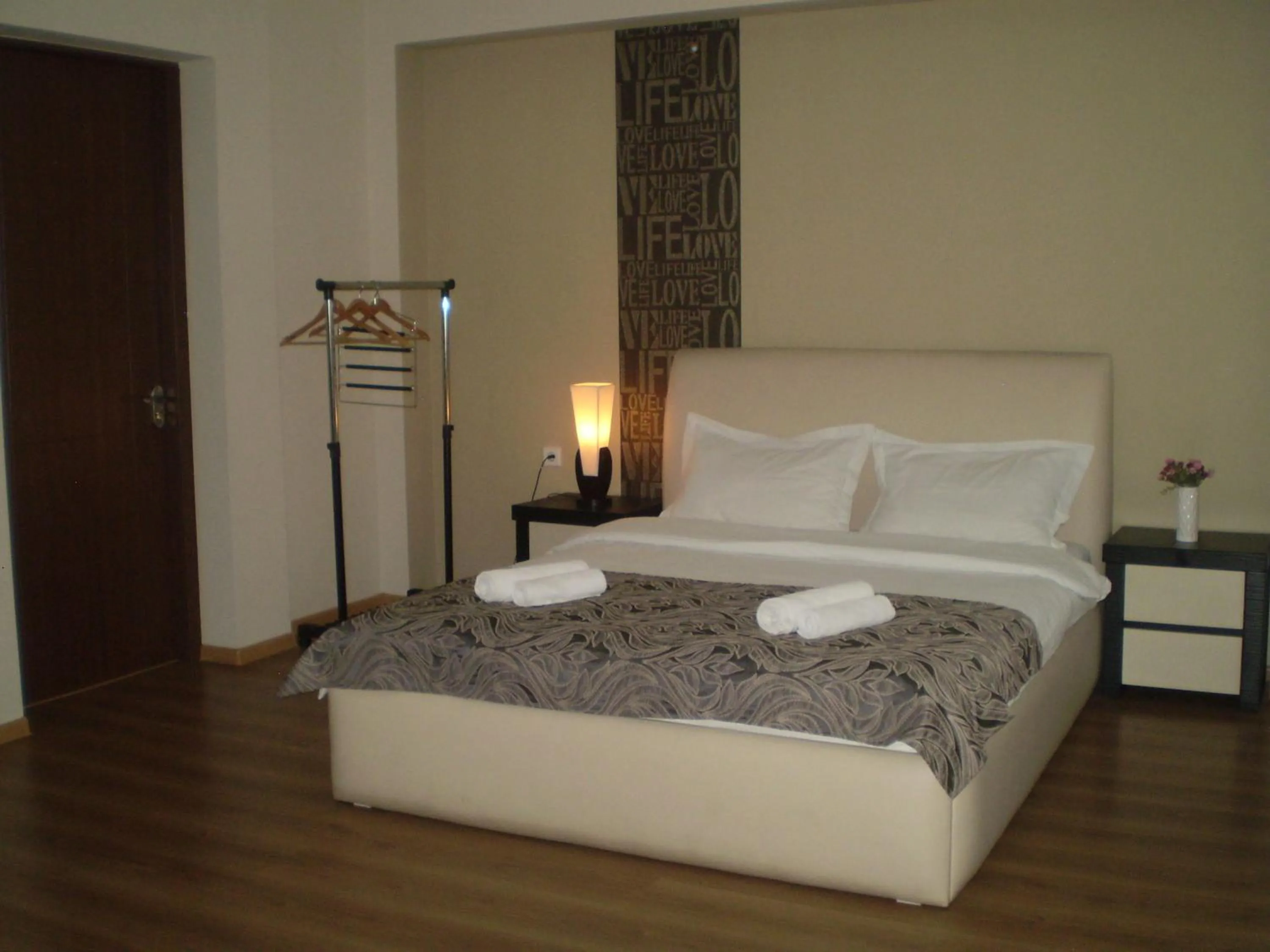 Bedroom, Bed in New Hotel