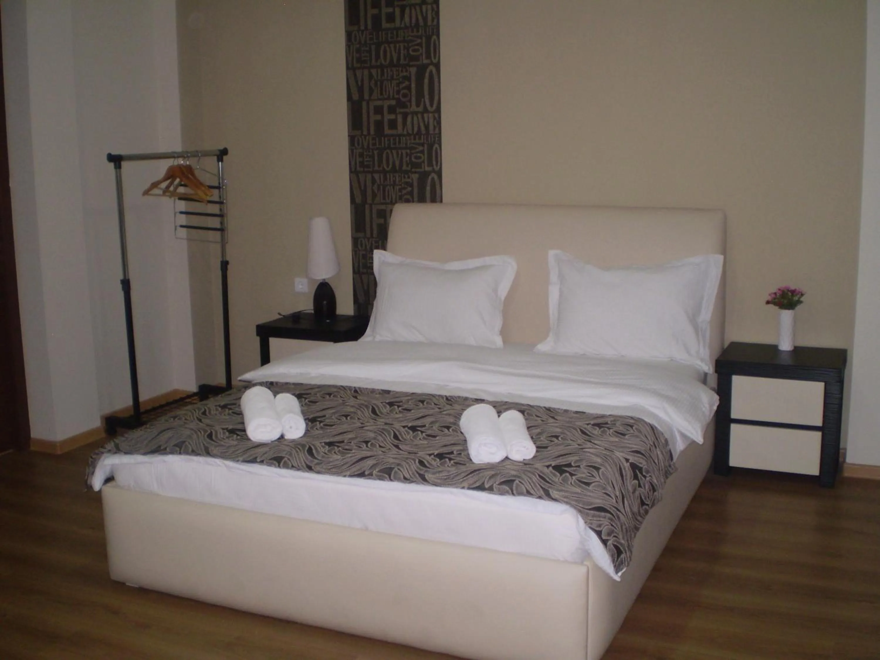 Bedroom, Bed in New Hotel