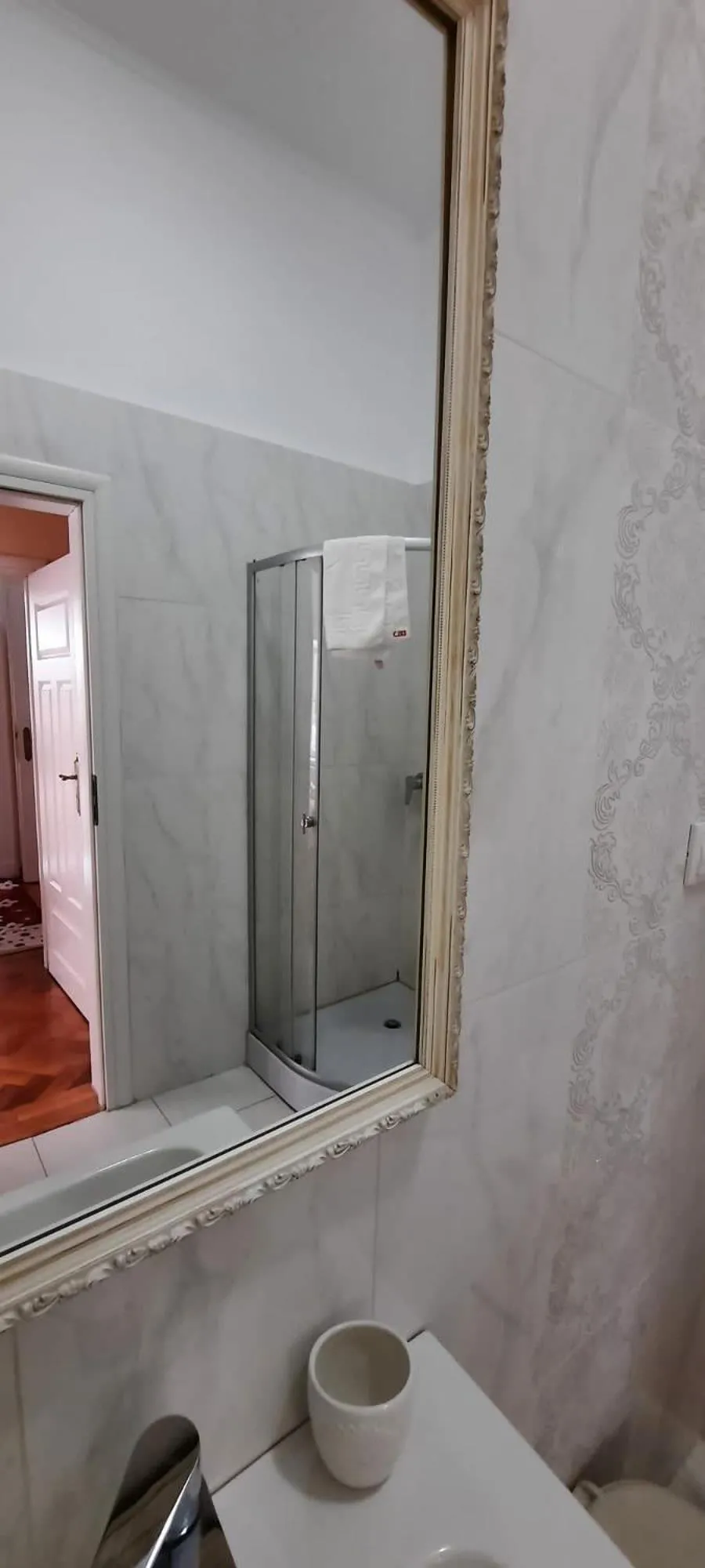 Bathroom in Cetatii Apartments Sibiu