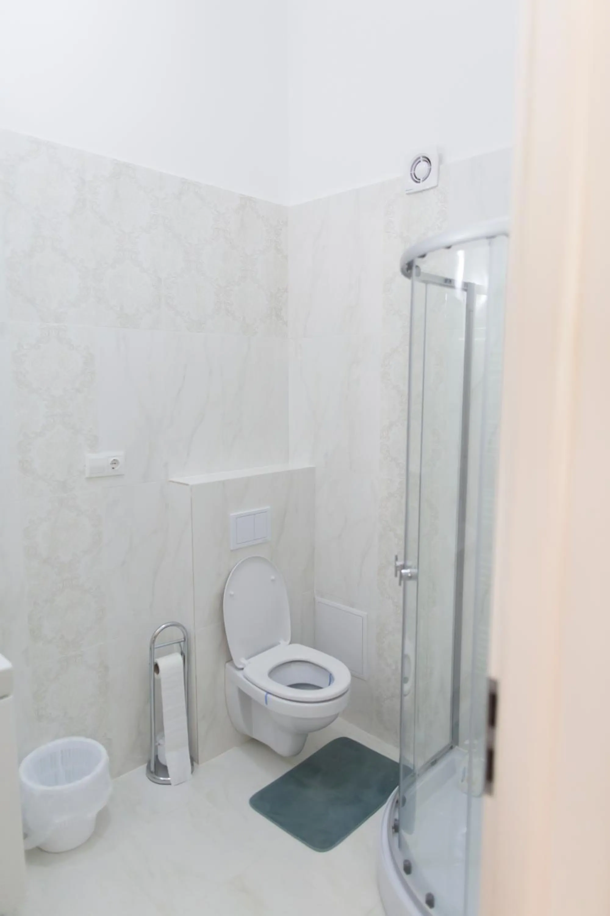 Bathroom in Cetatii Apartments Sibiu