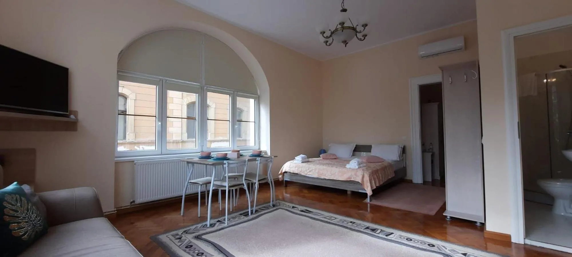 Bedroom, Bed in Cetatii Apartments Sibiu
