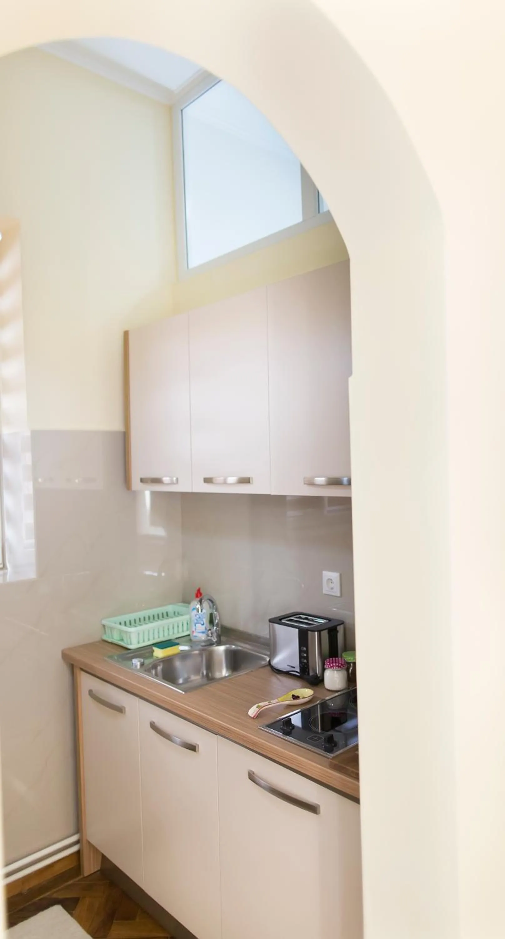 Coffee/tea facilities in Cetatii Apartments Sibiu