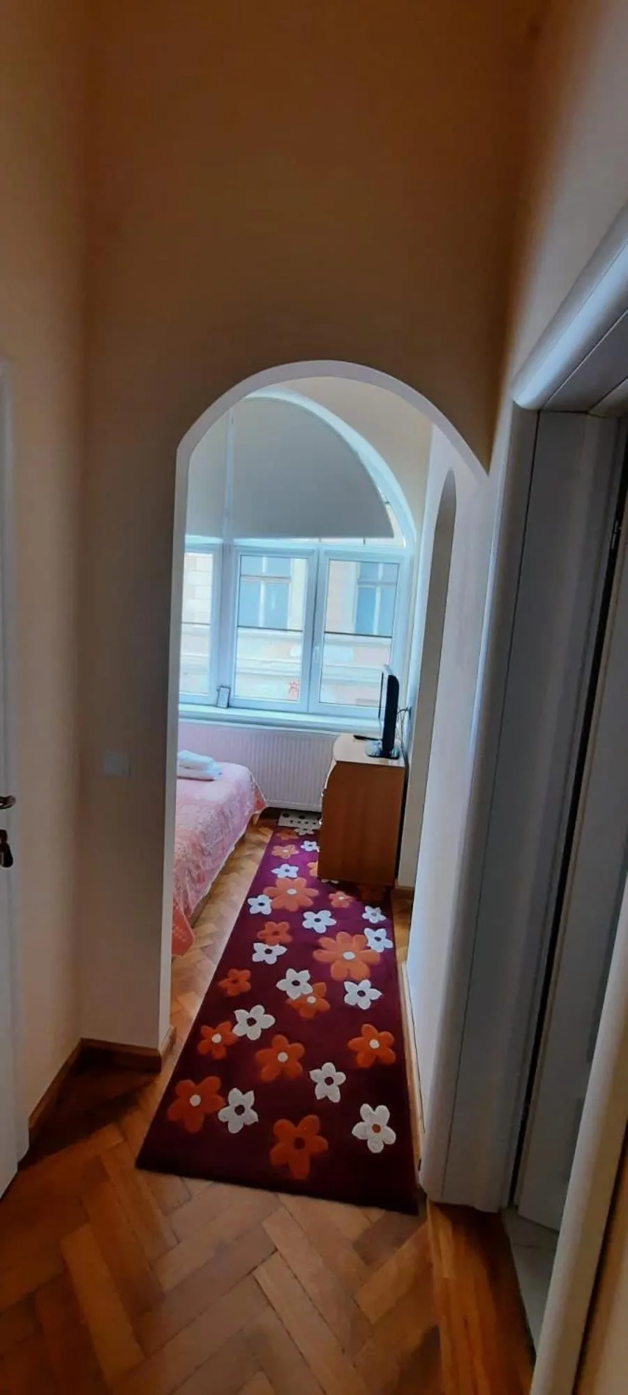 Photo of the whole room, Bed in Cetatii Apartments Sibiu