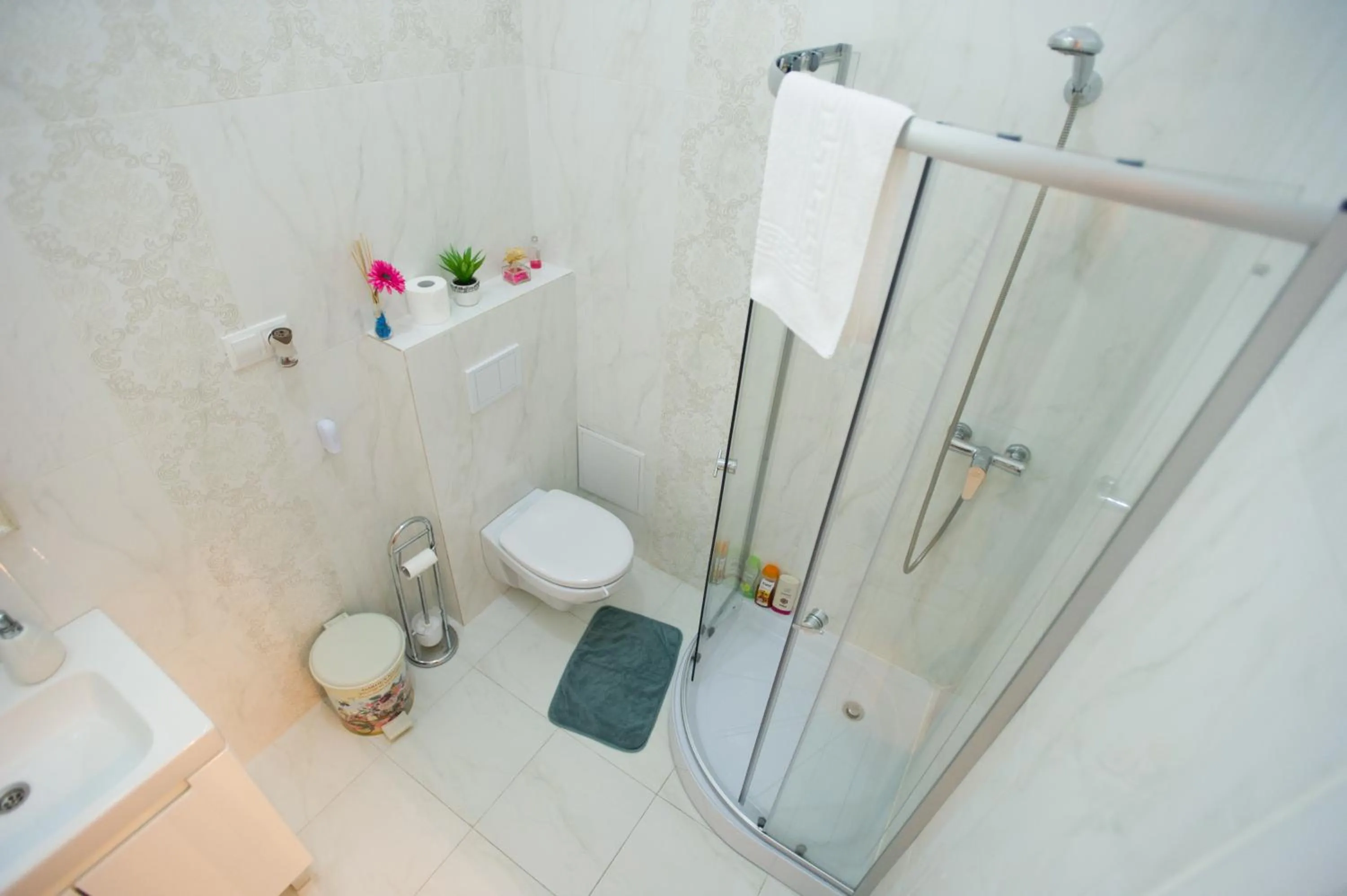 Bathroom in Cetatii Apartments Sibiu