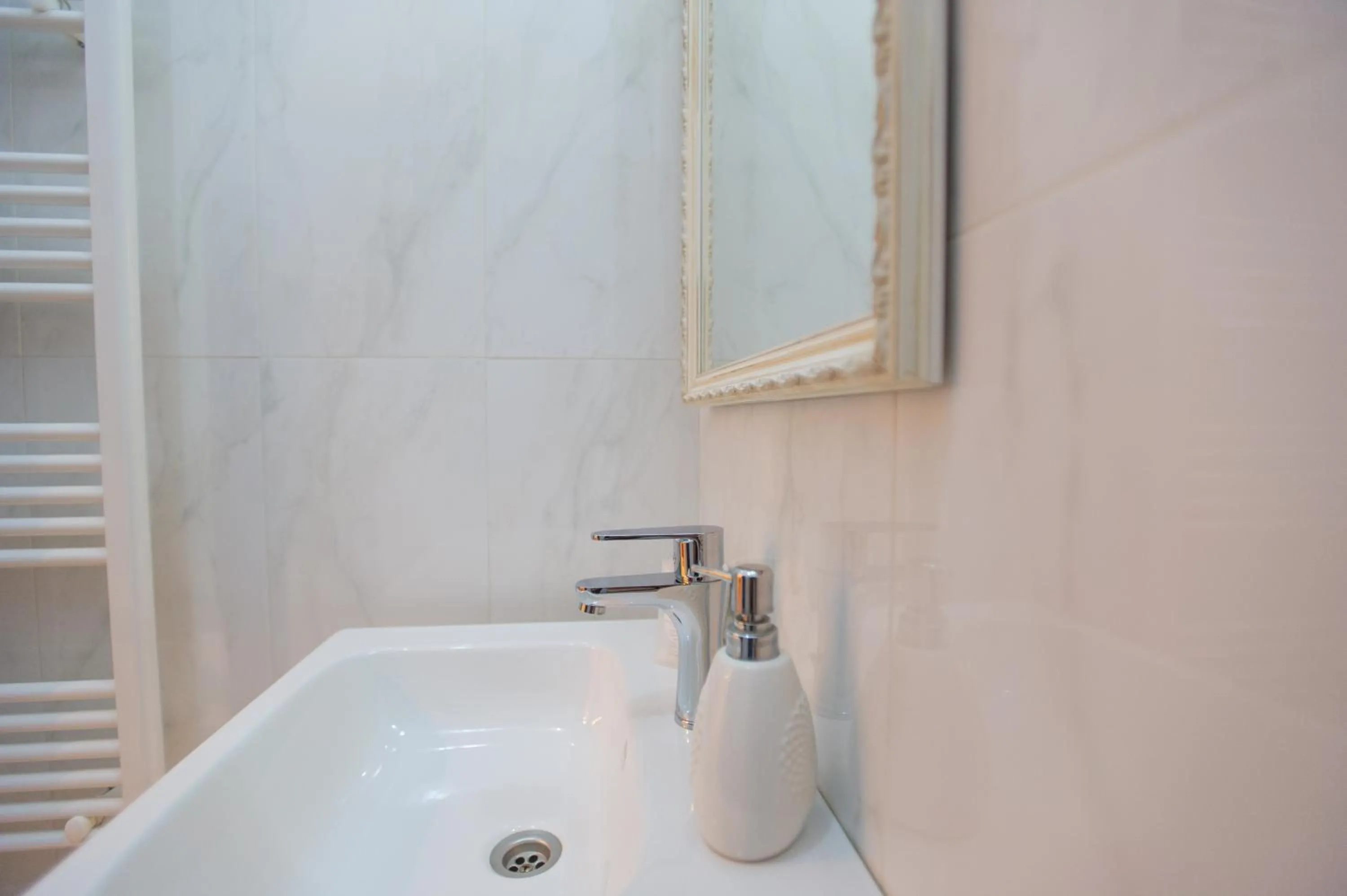 Bathroom in Cetatii Apartments Sibiu