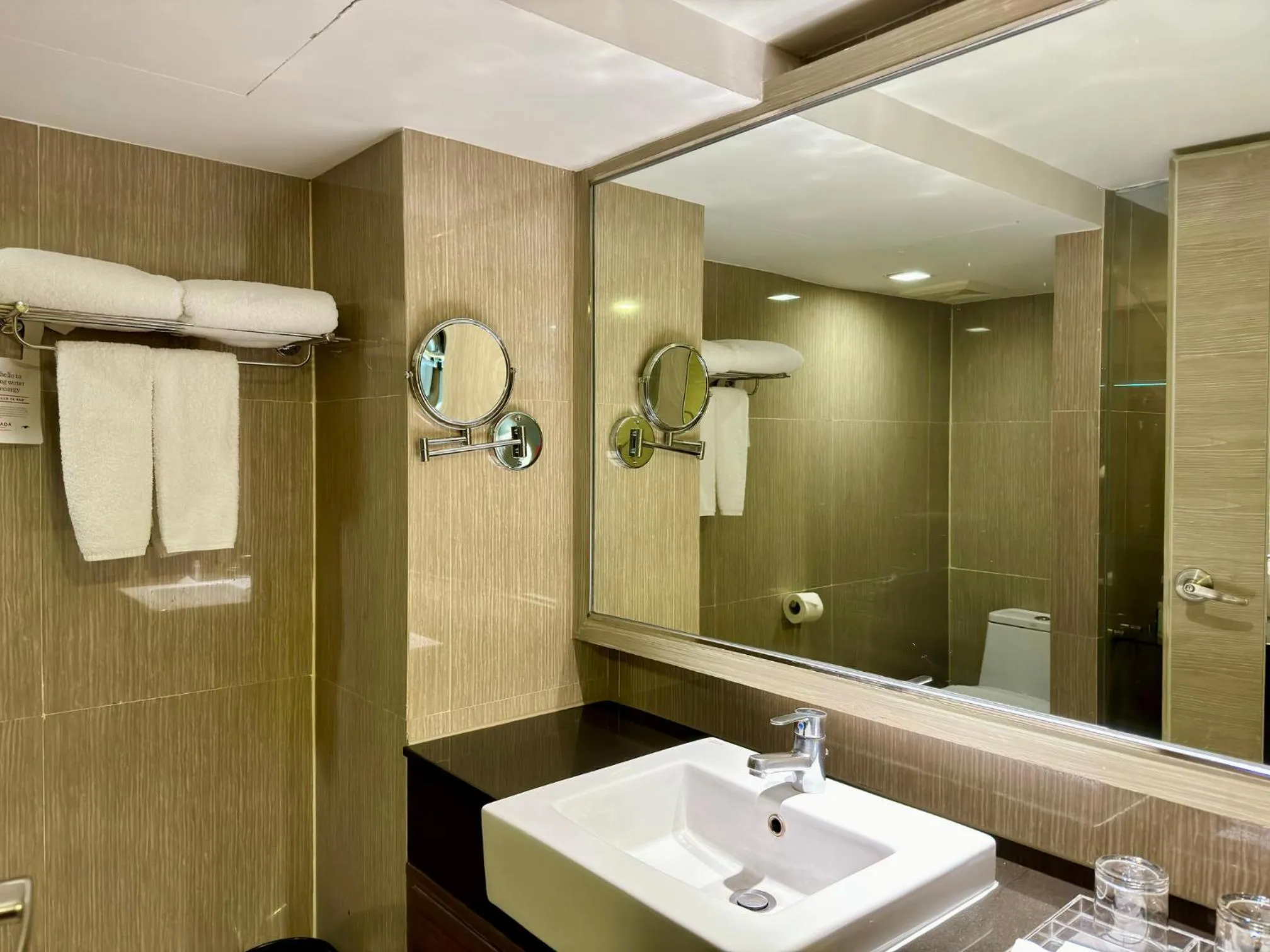 Bathroom in Ramada Sukhumvit Soi Eleven