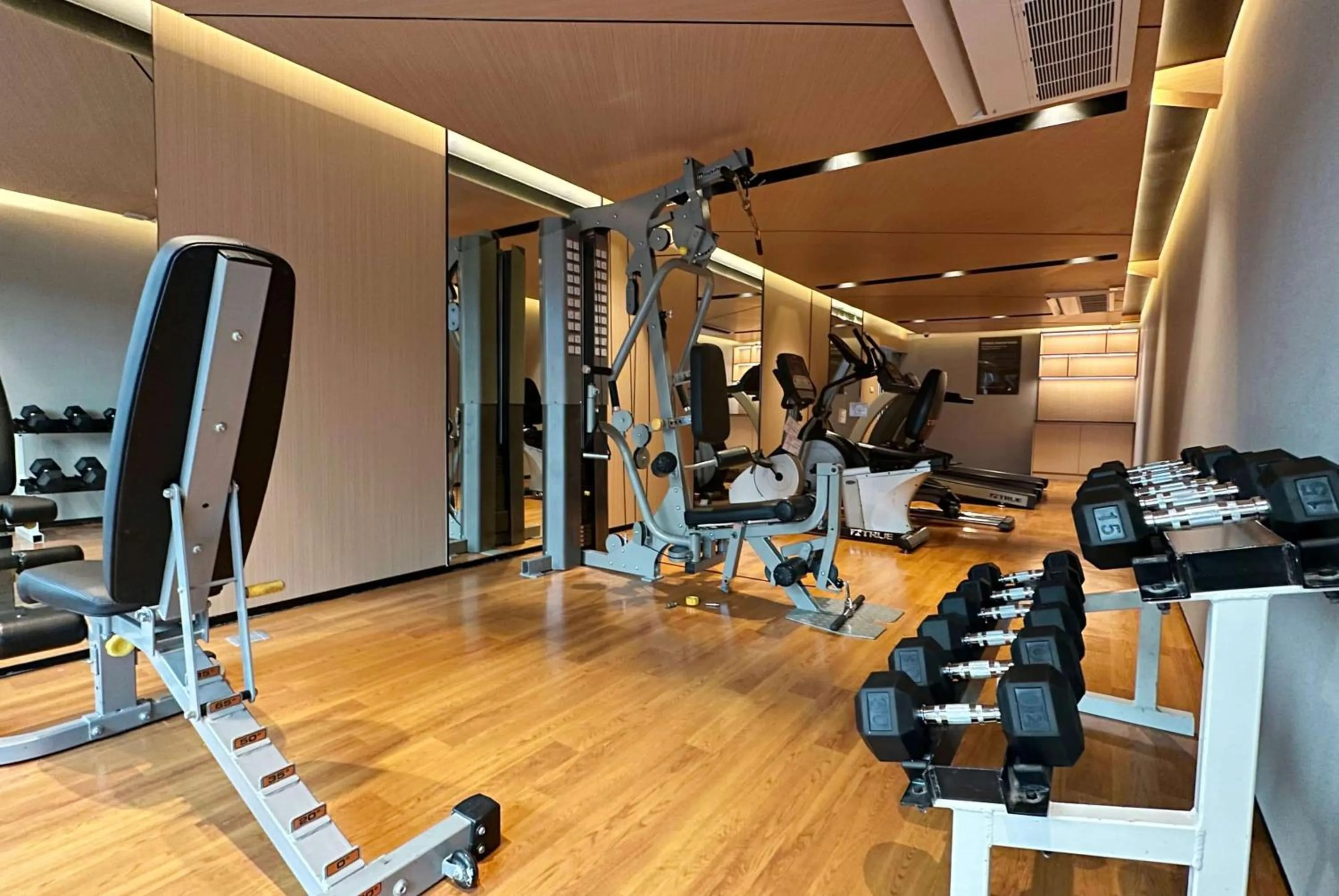 Fitness centre/facilities in Ramada Sukhumvit Soi Eleven