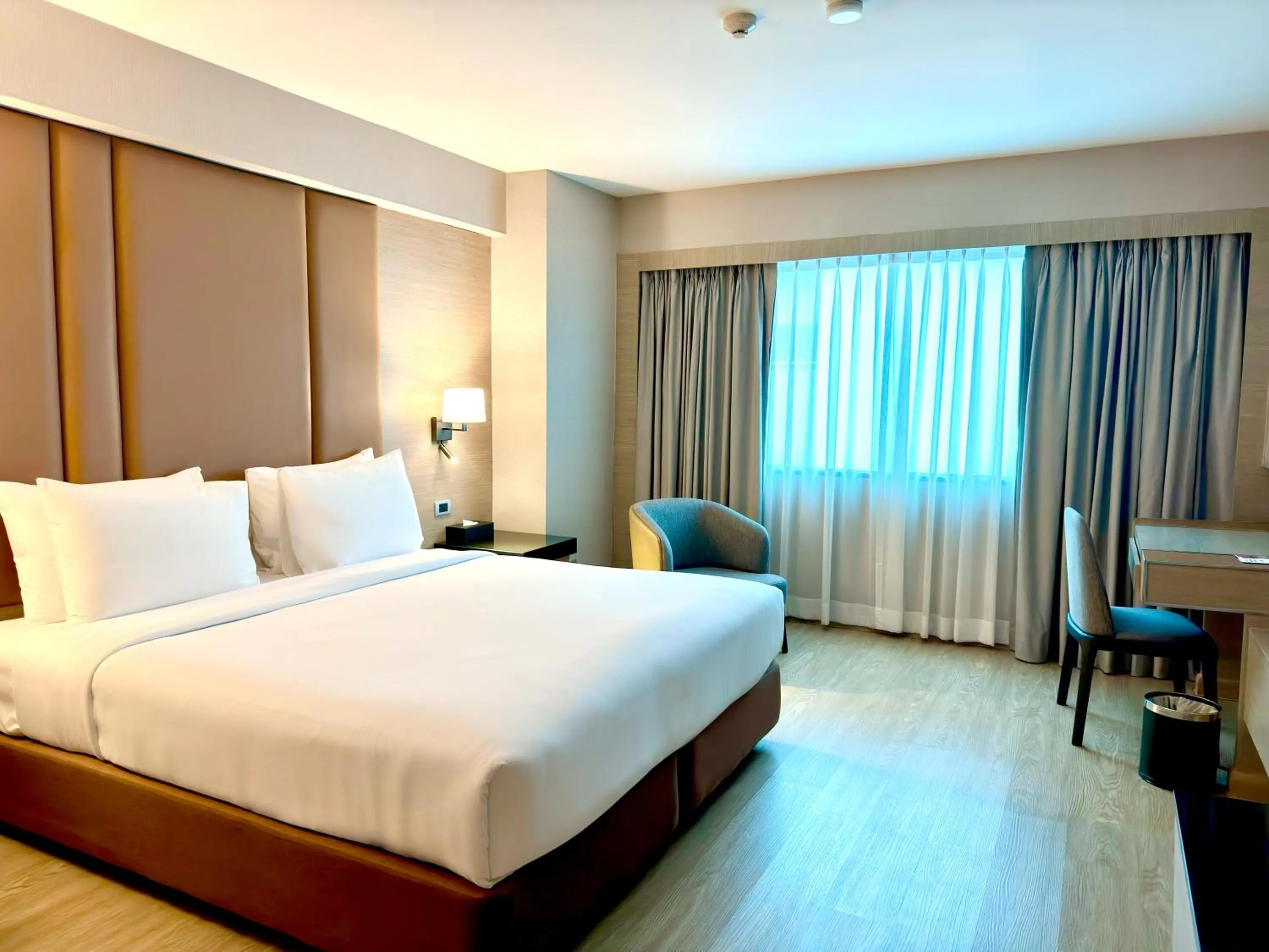 Bed in Ramada Sukhumvit Soi Eleven