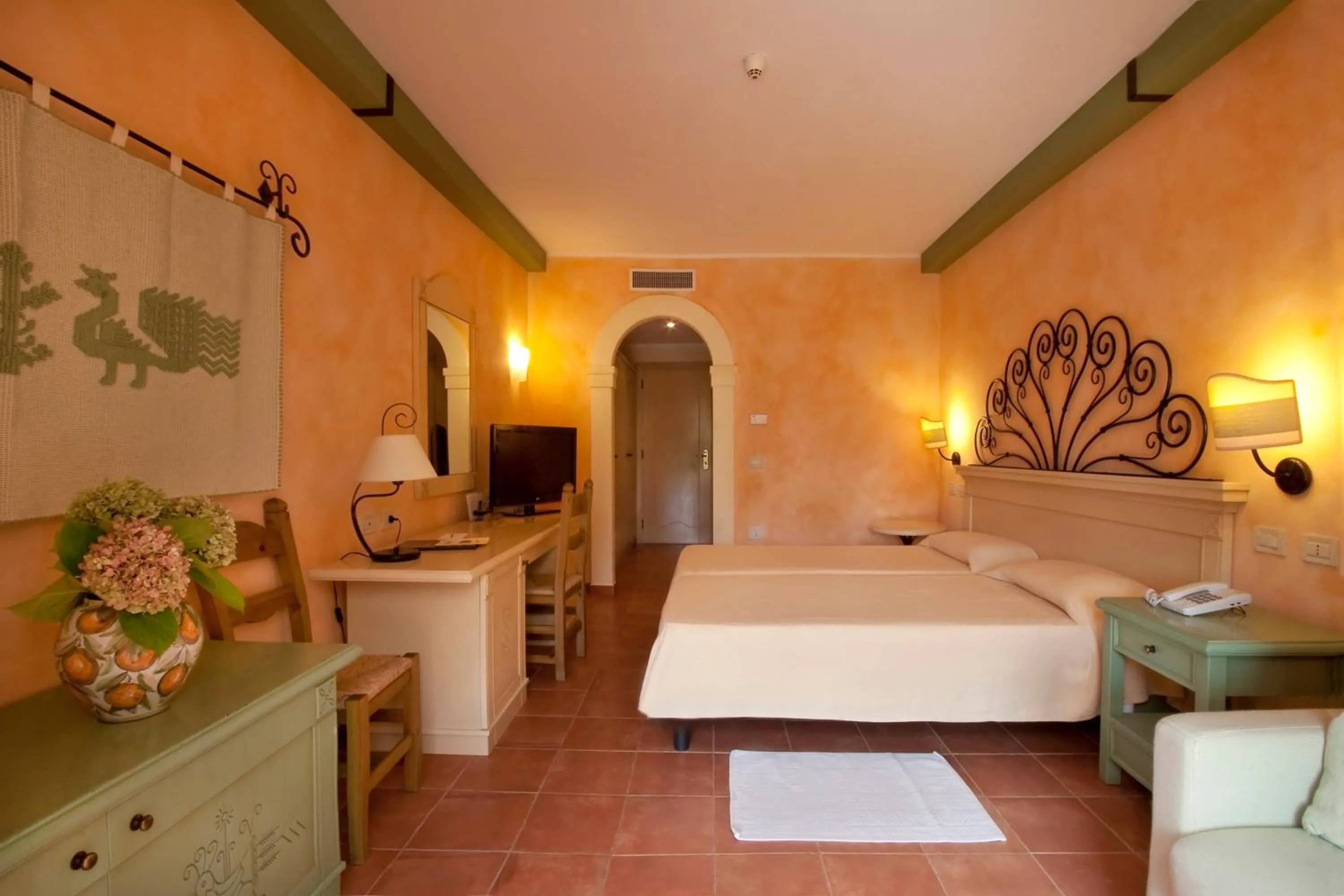 Bedroom in Lantana Resort Hotel&Apartments