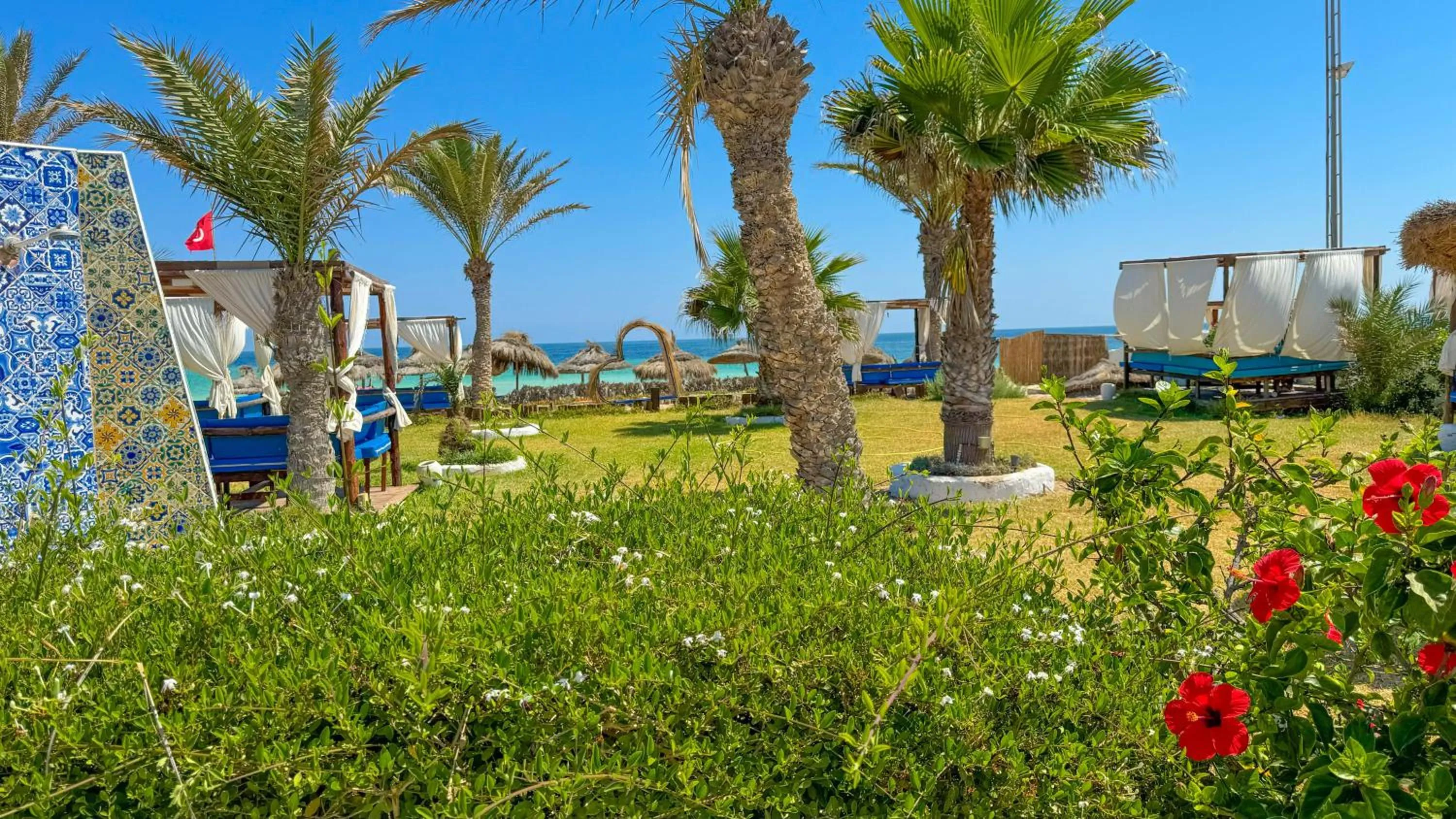Garden view in Hotel de charme et SPA Dar El Bhar