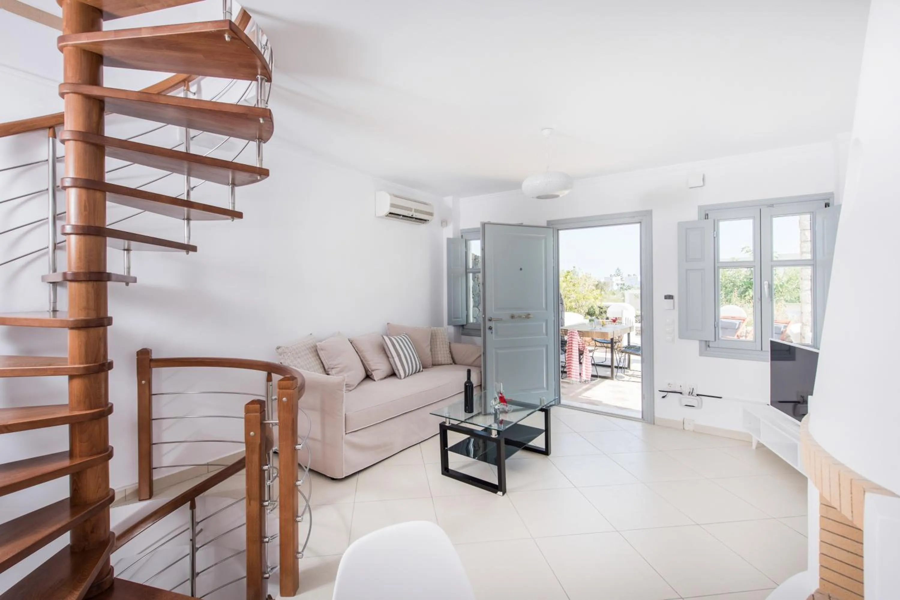 Living room in Secret Earth Villas - Santorini