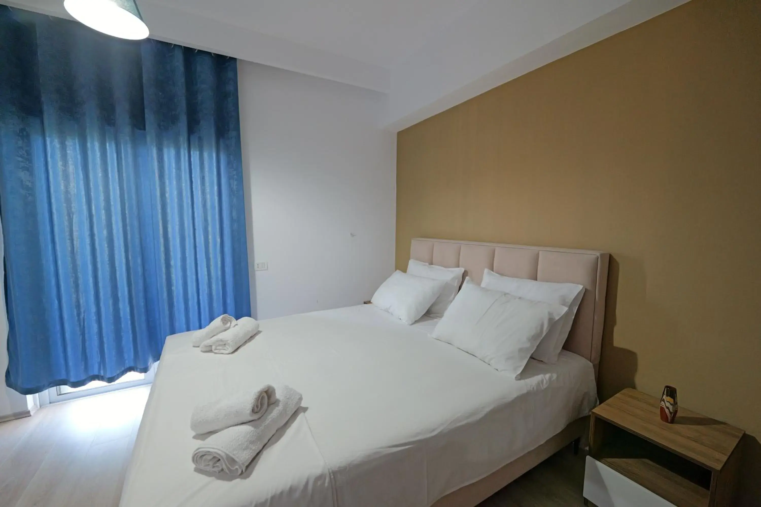 Double or Twin Room with Garden View in Hotel Holiday Double or Twin Room with Garden View in Hotel Holiday