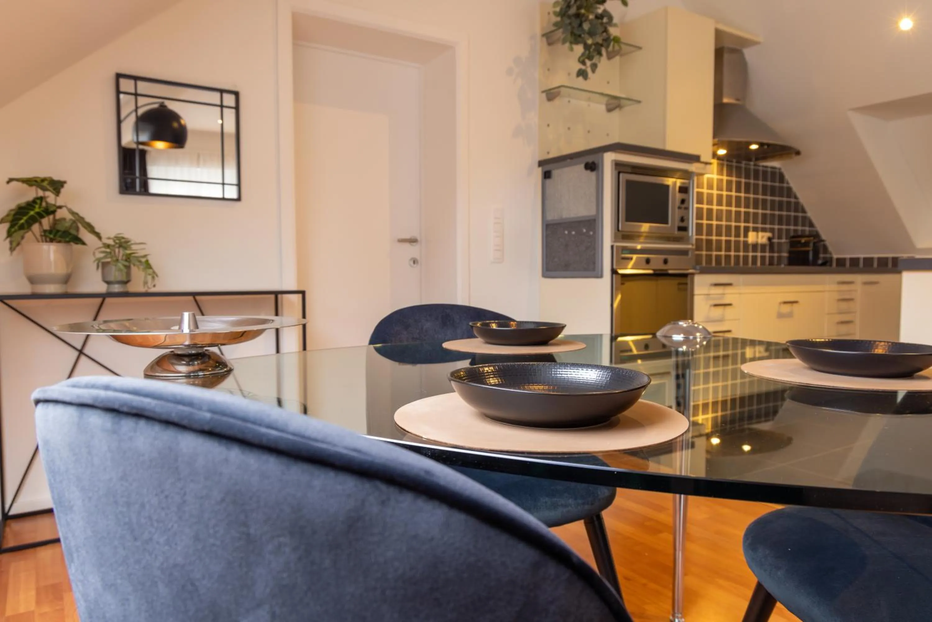 Kitchen or kitchenette in Hotel & Apartments Bibois Leuven