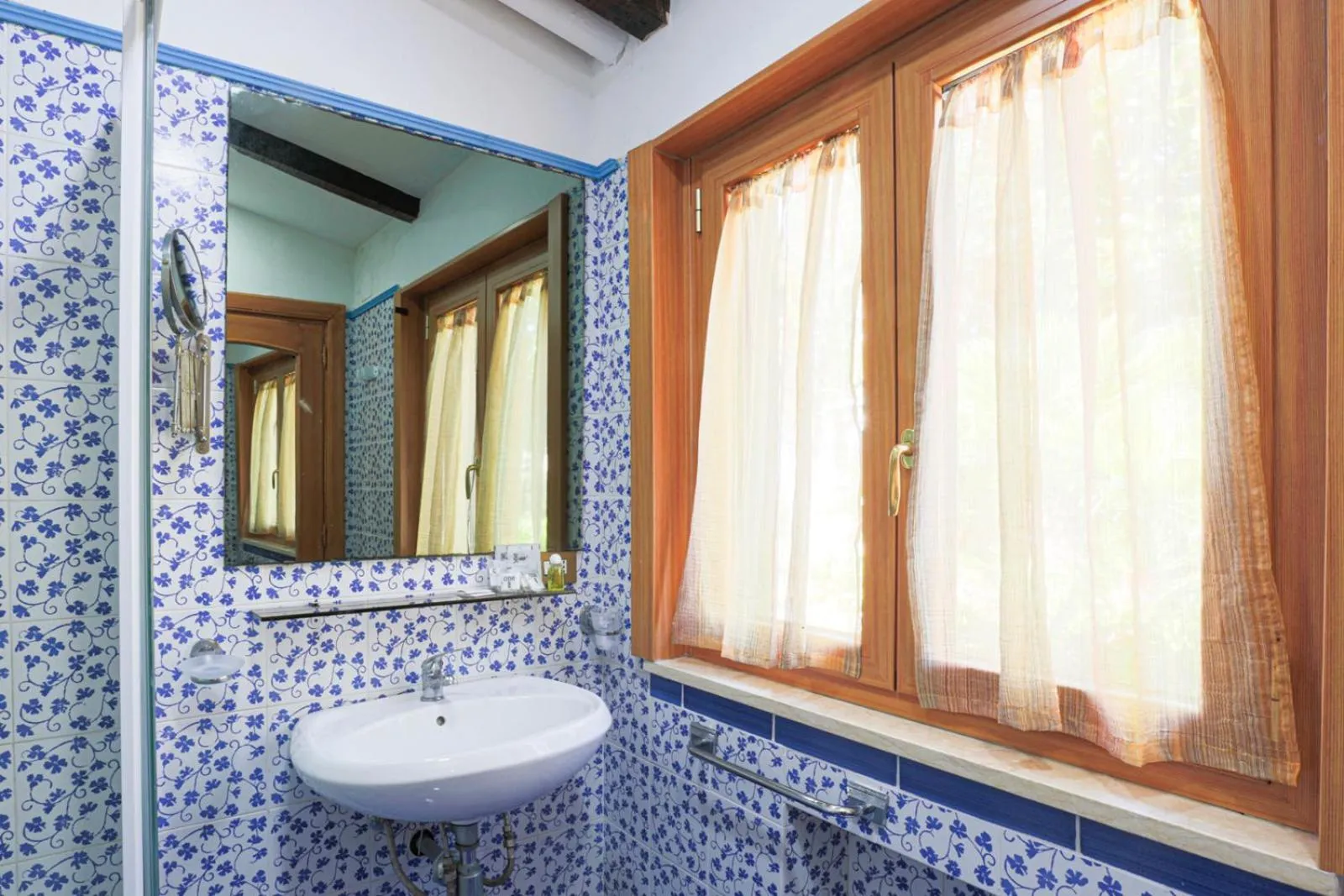 Bathroom in Relais Il Frantoio