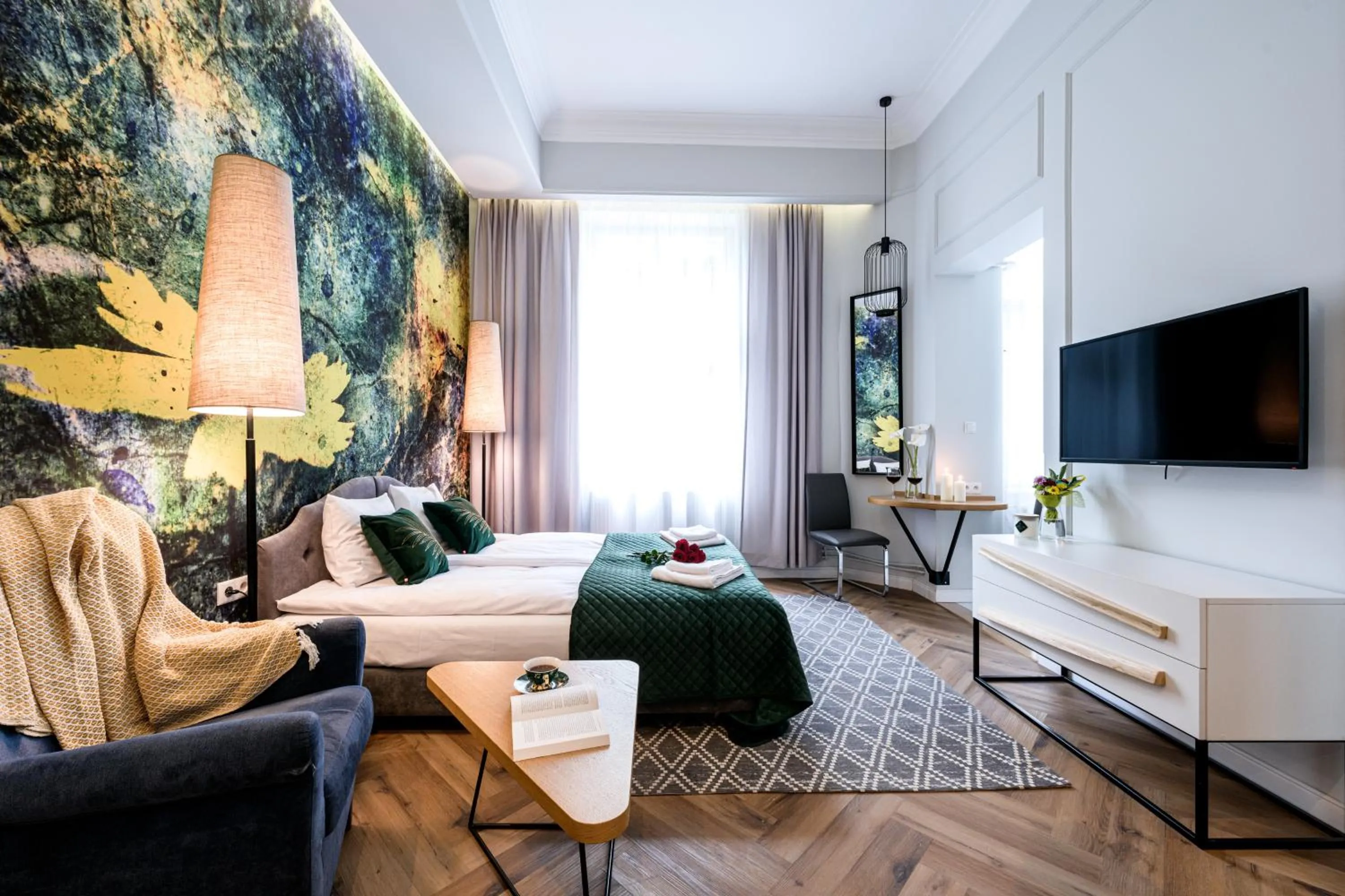 Bed in Arts Apartments - Kraków Old Town