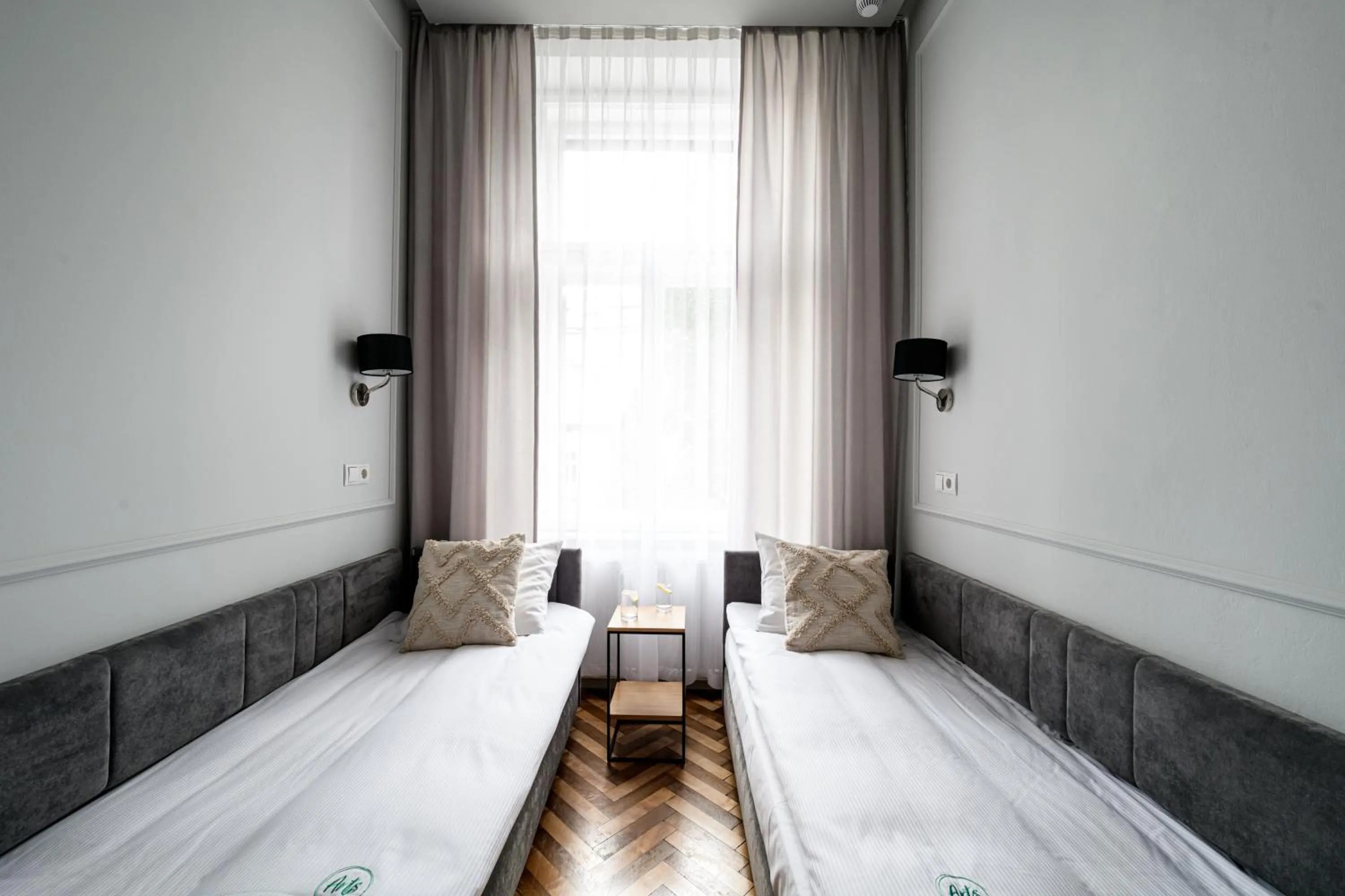 Bed in Arts Apartments - Kraków Old Town