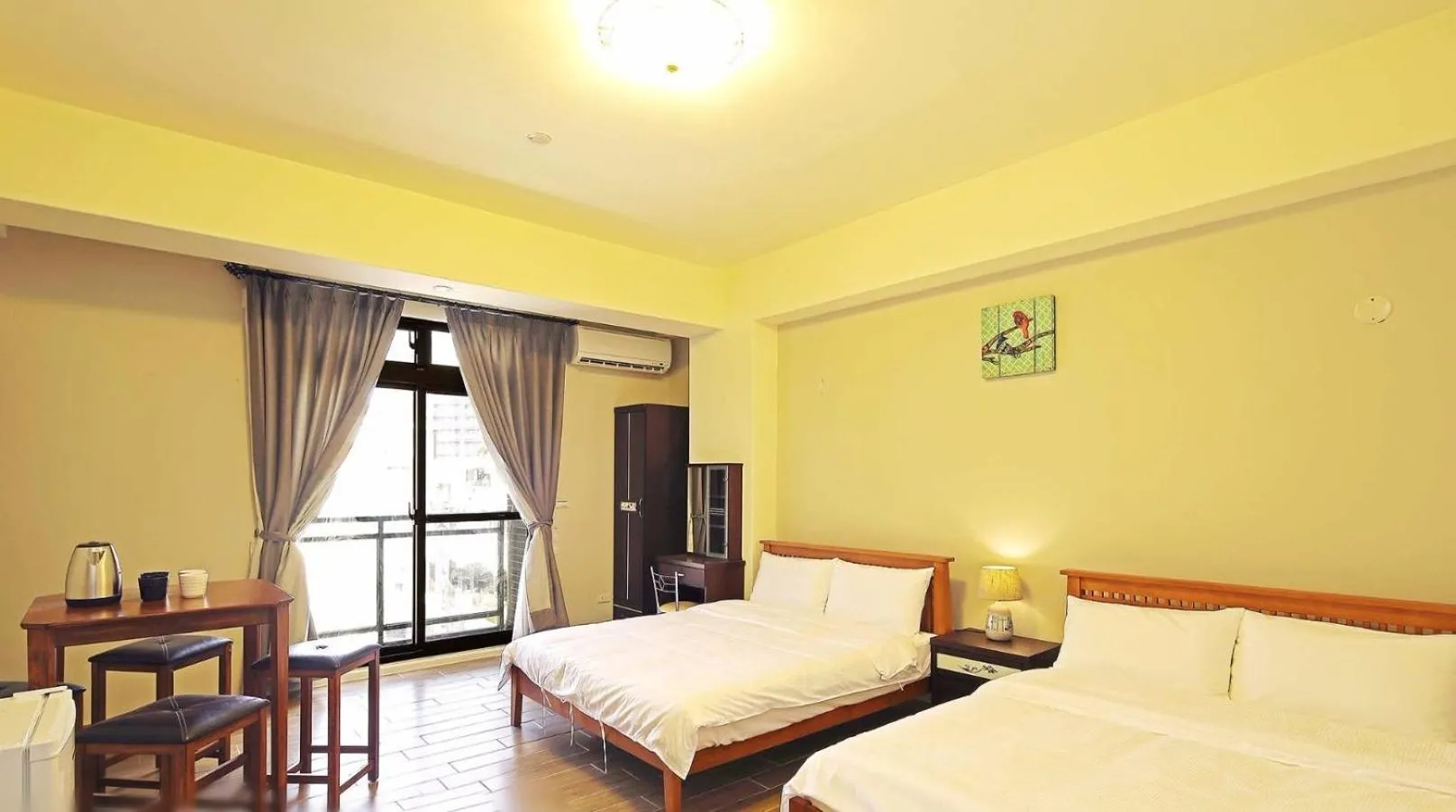 Balcony/Terrace, Bed in Warm Breeze Stay
