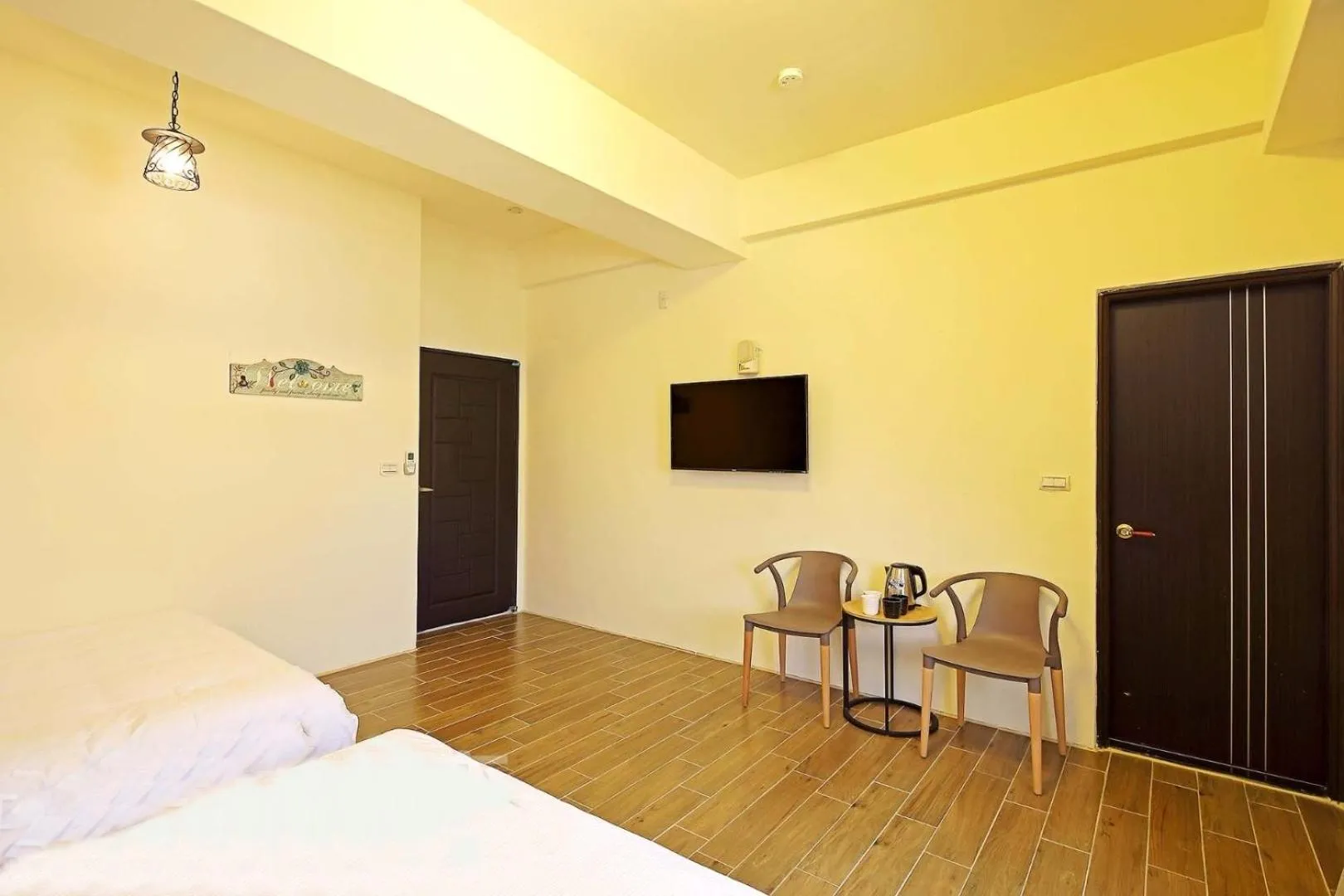Photo of the whole room, Bed in Warm Breeze Stay