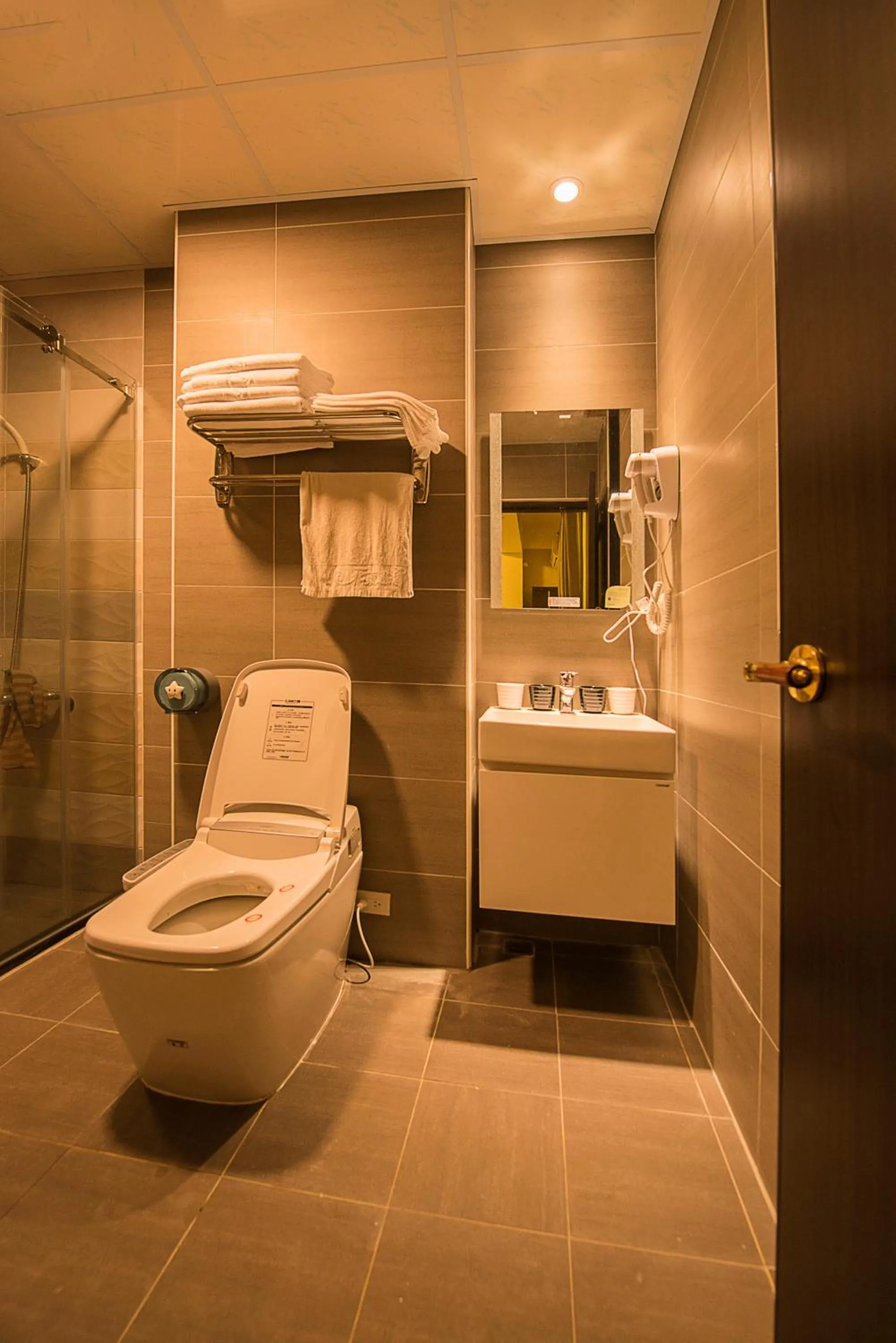 Bathroom in Warm Breeze Stay