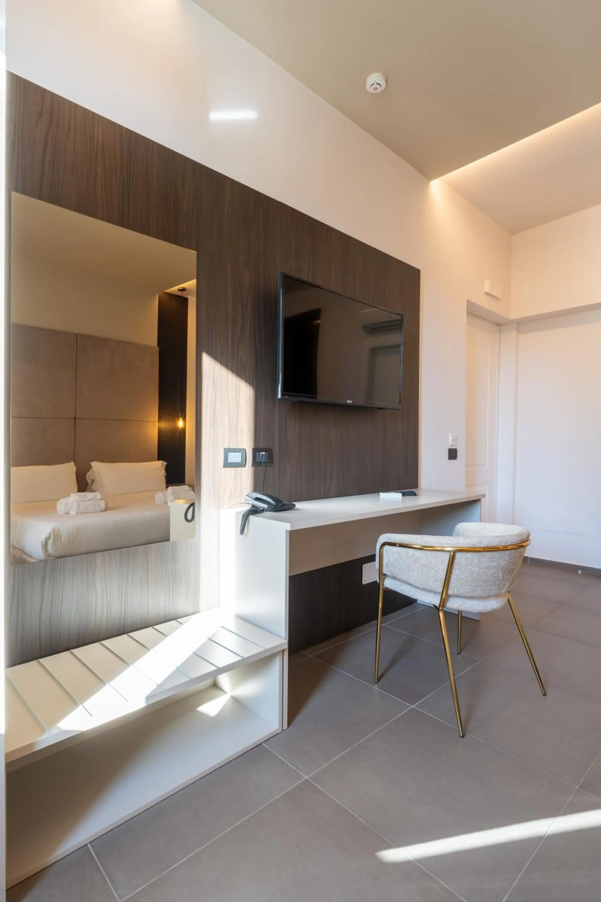 Other, Bed in Hotel Diamond