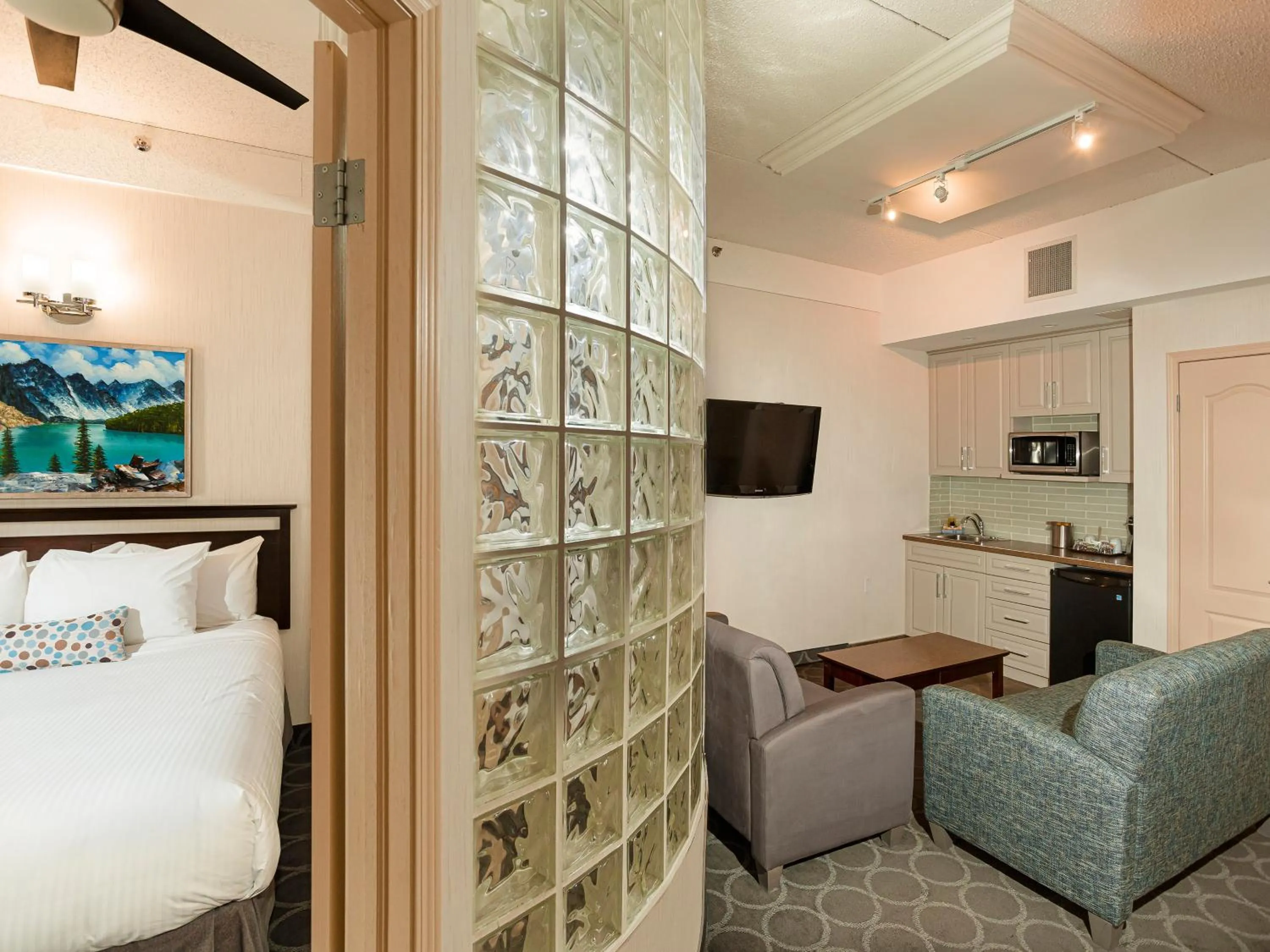 Seating area in High Country Inn