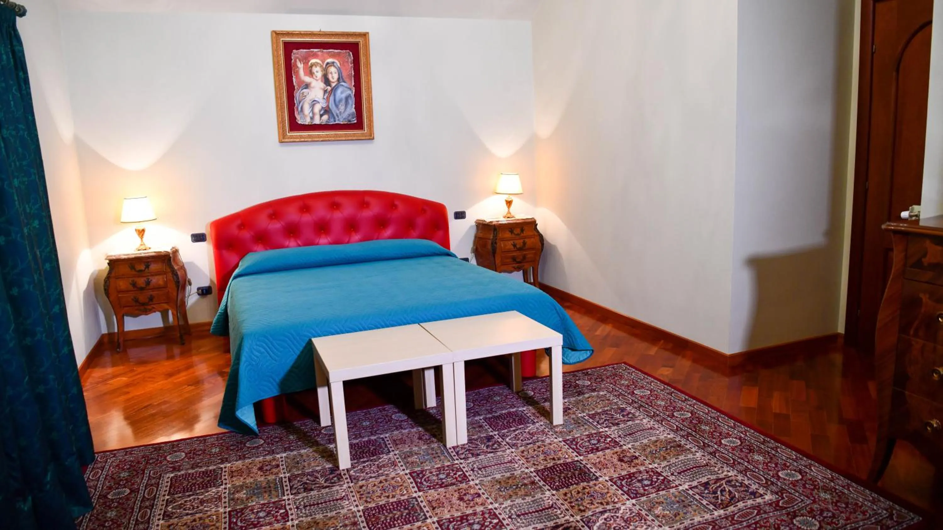 Bed in Il Piccolo Hotel