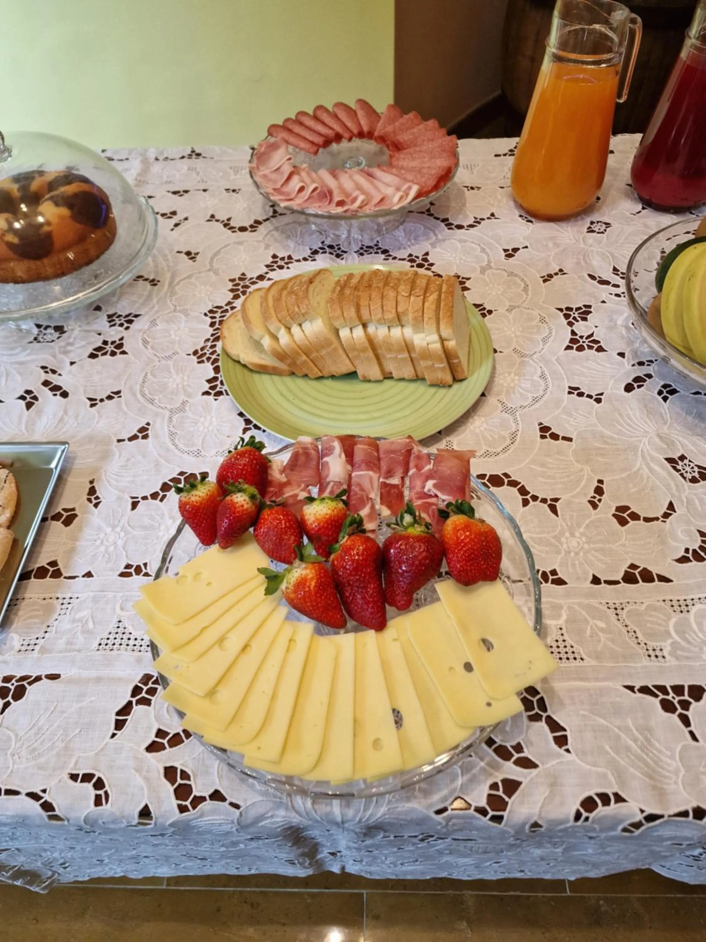 Breakfast in Il Piccolo Hotel