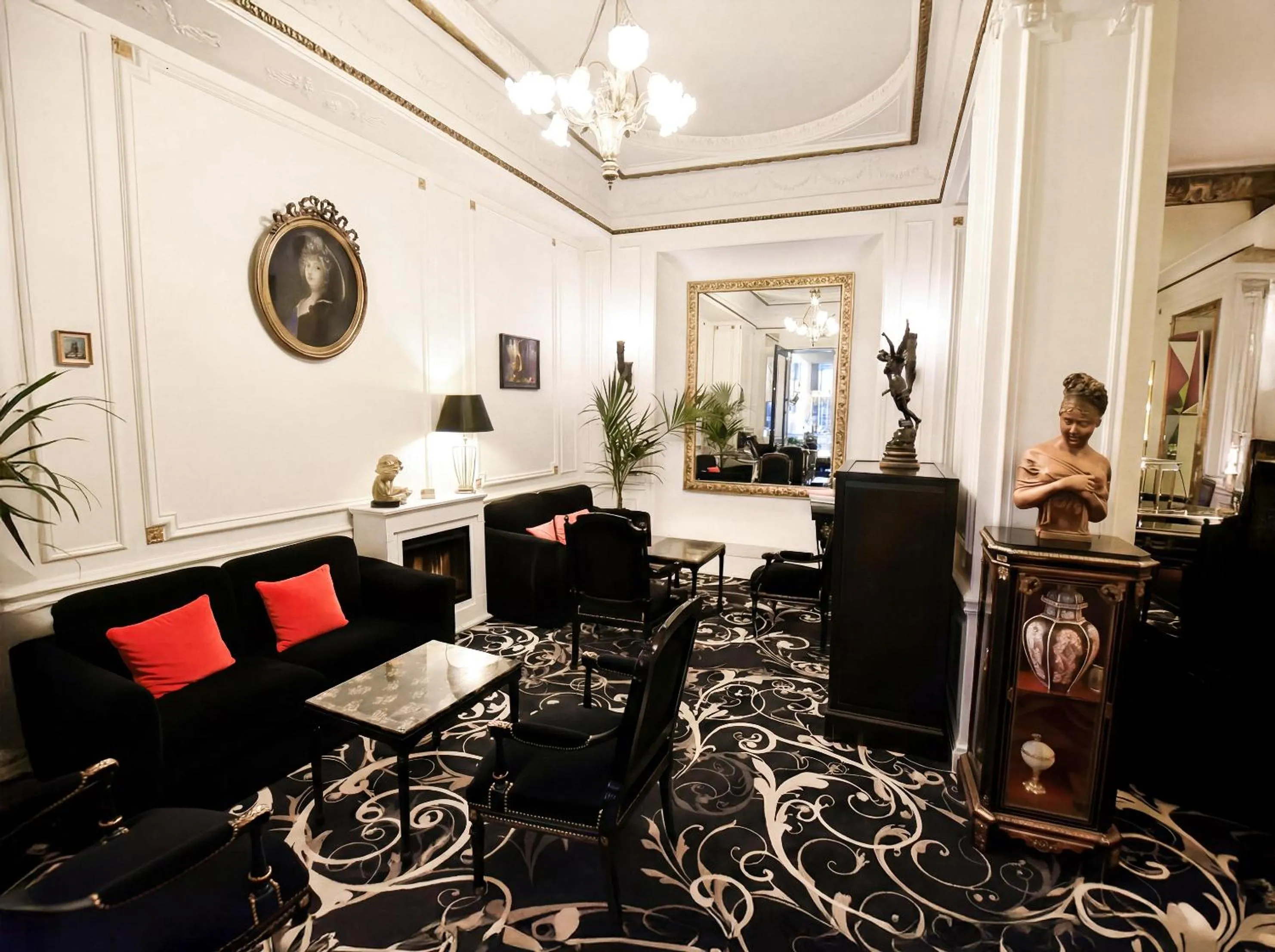 Hotel Peyris Opera