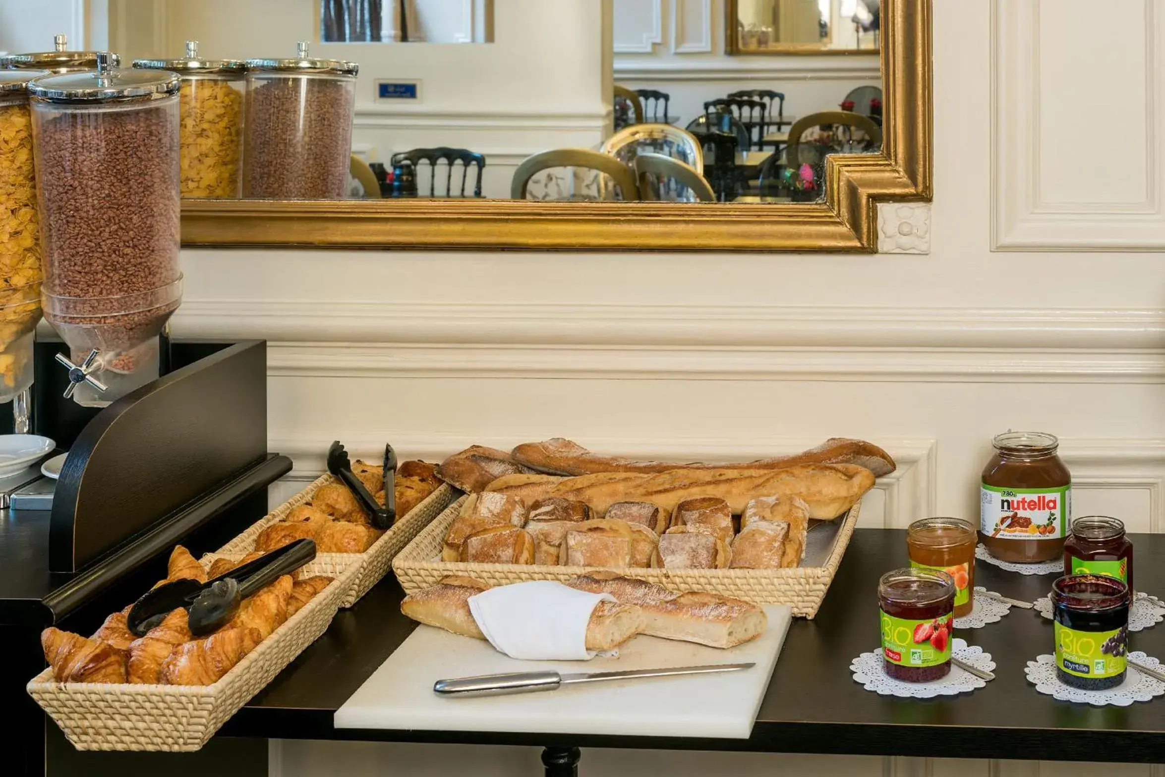 Food in Hotel Peyris Opera Food in Hotel Peyris Opera