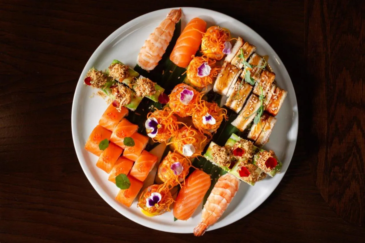 Restaurant/places to eat in Central Hotel Yerevan