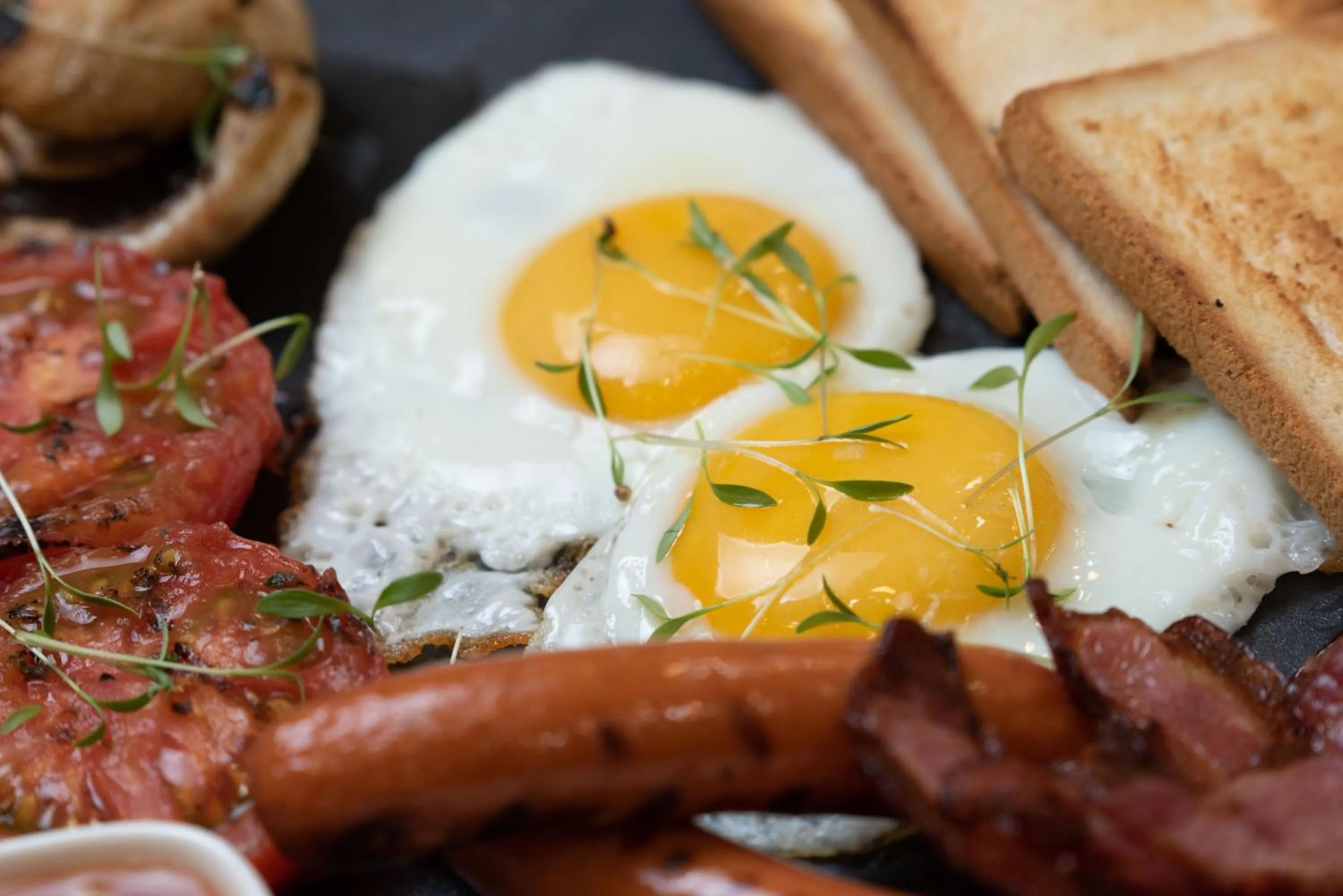 Food and drinks in Central Hotel Yerevan