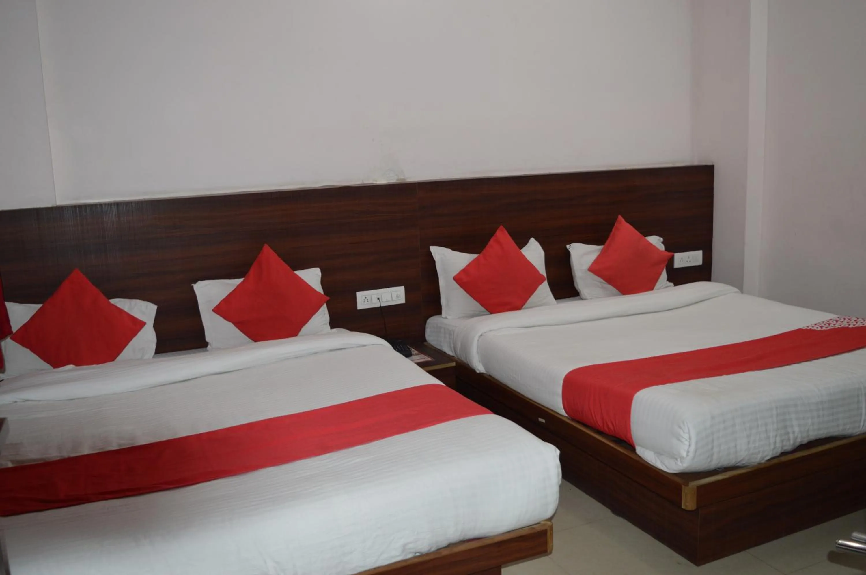 Bedroom, Bed in Hotel Thikana Palace