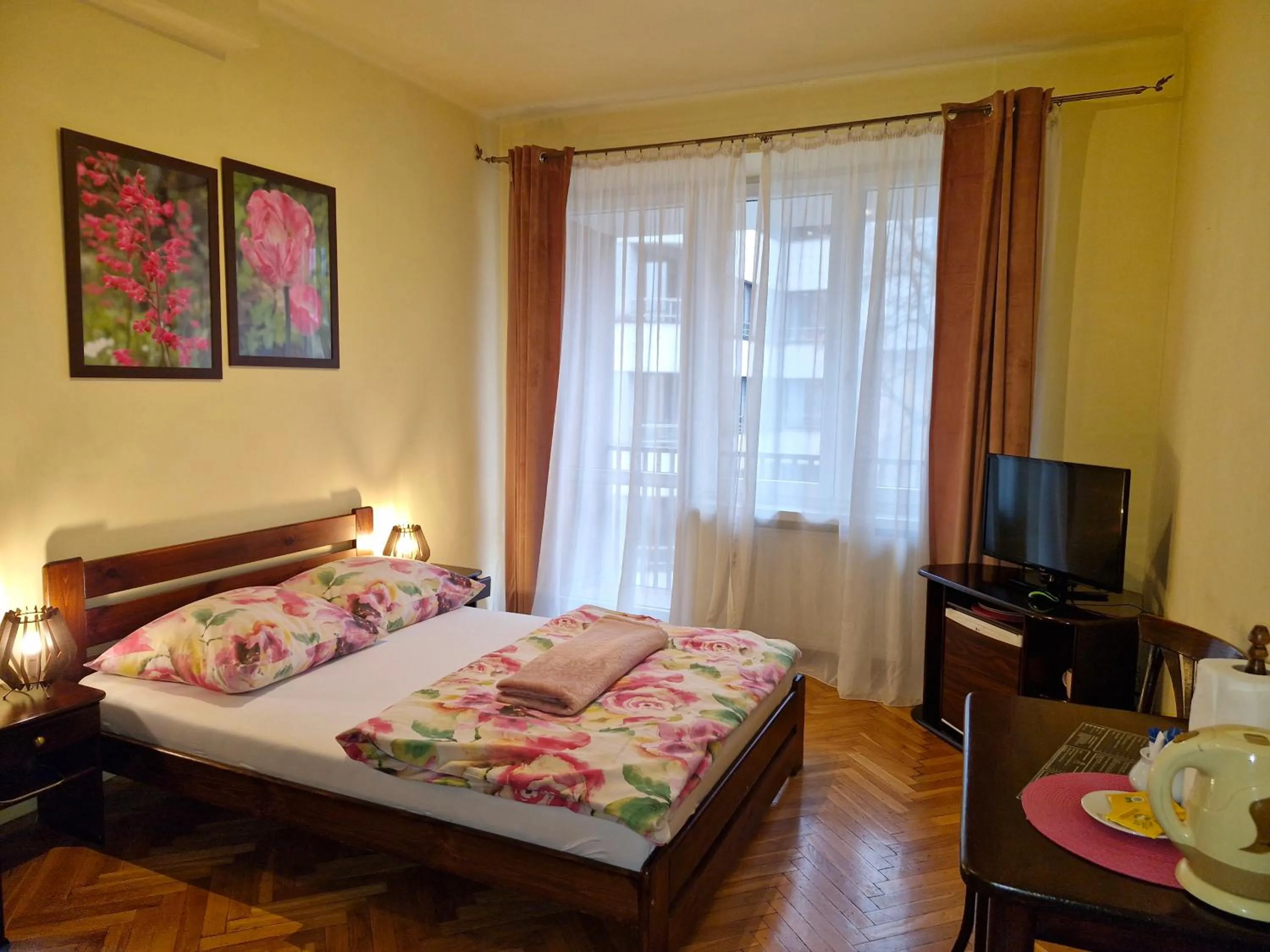 Bed in Indalo Rooms