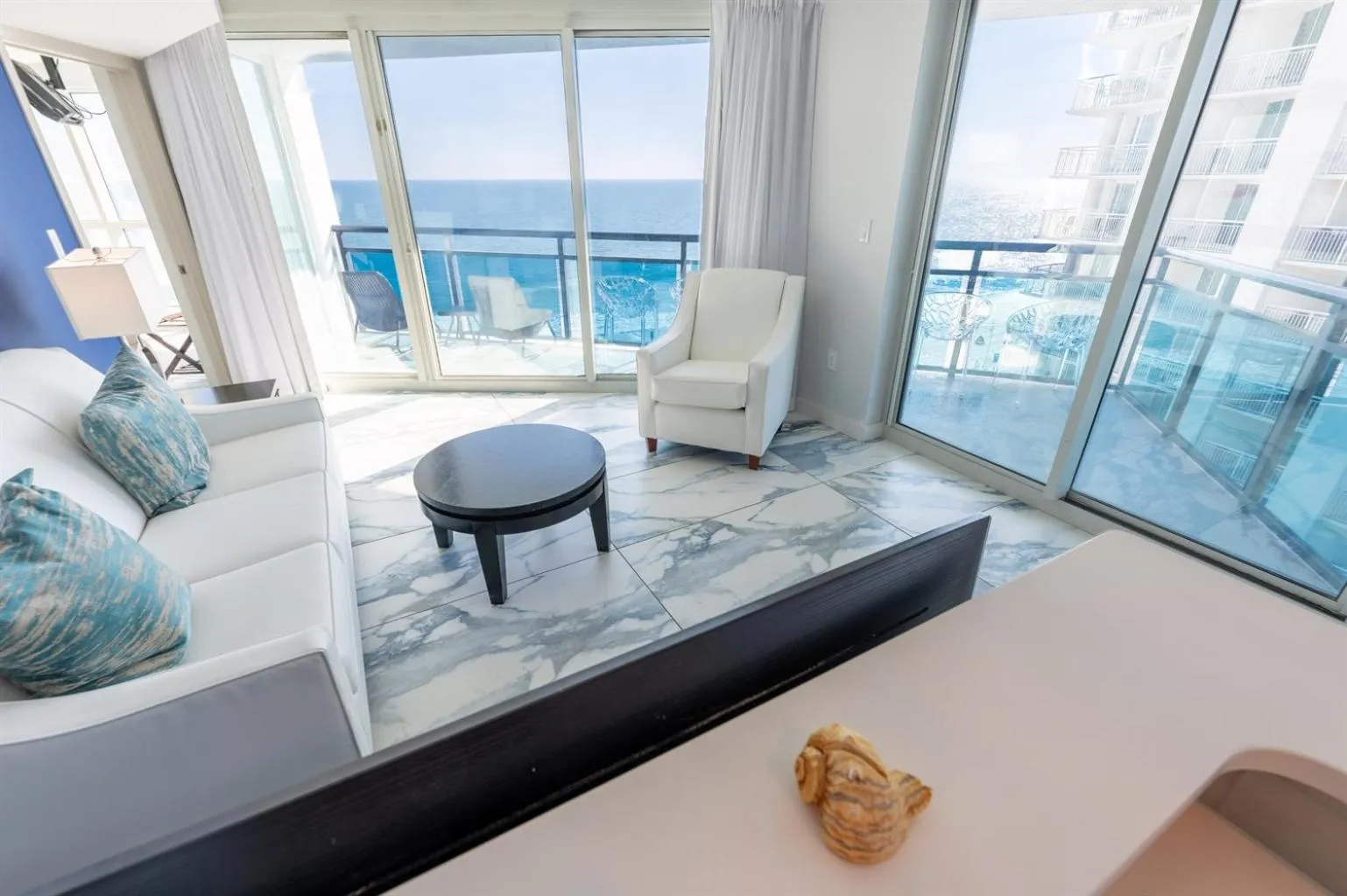 Ocean Front Corner Unit