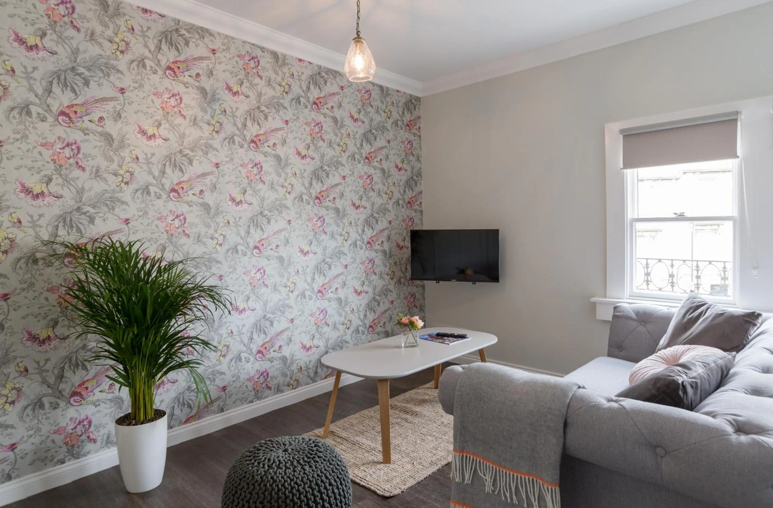 Vesta Central Bath Apartment