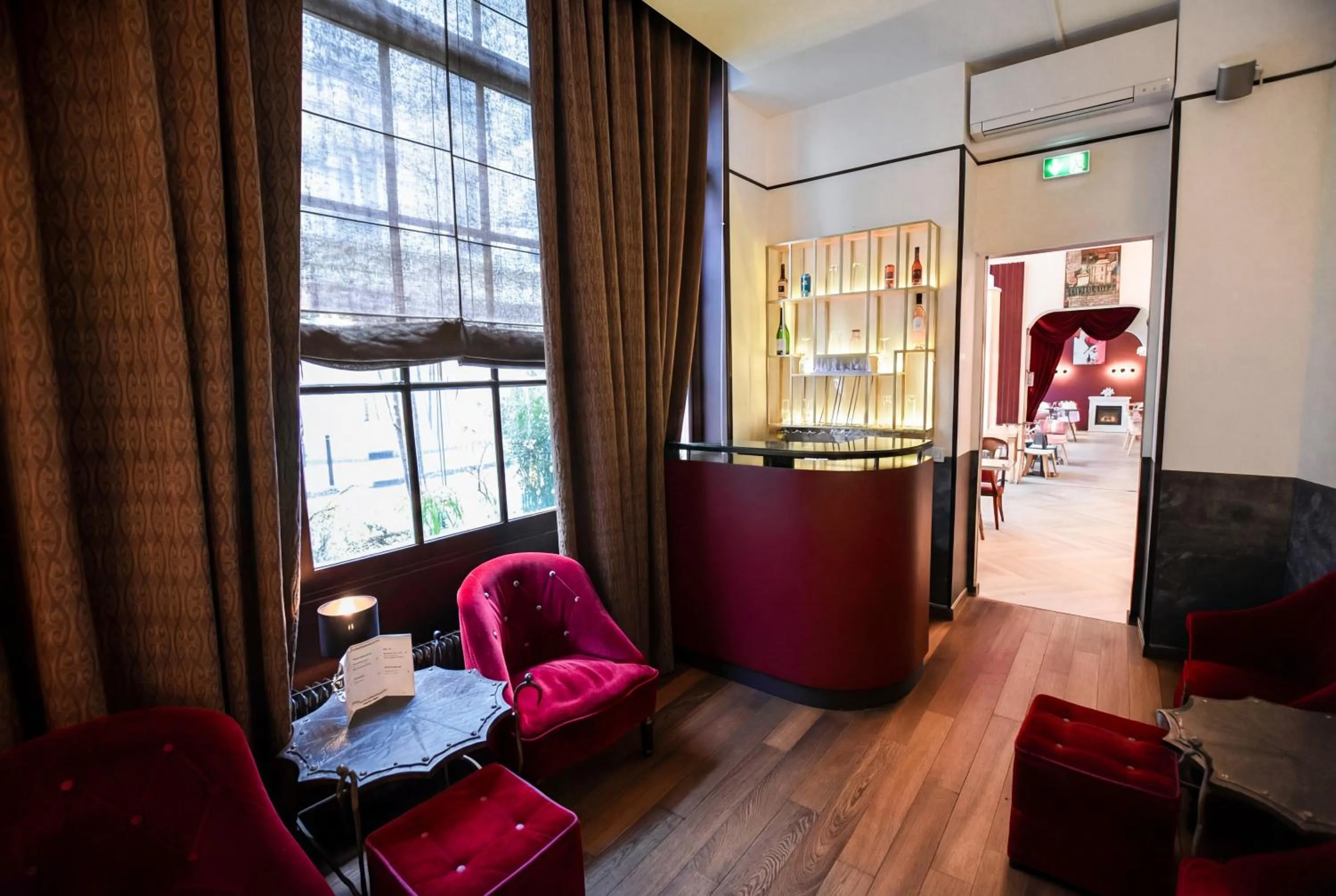 Hotel Pax Opera