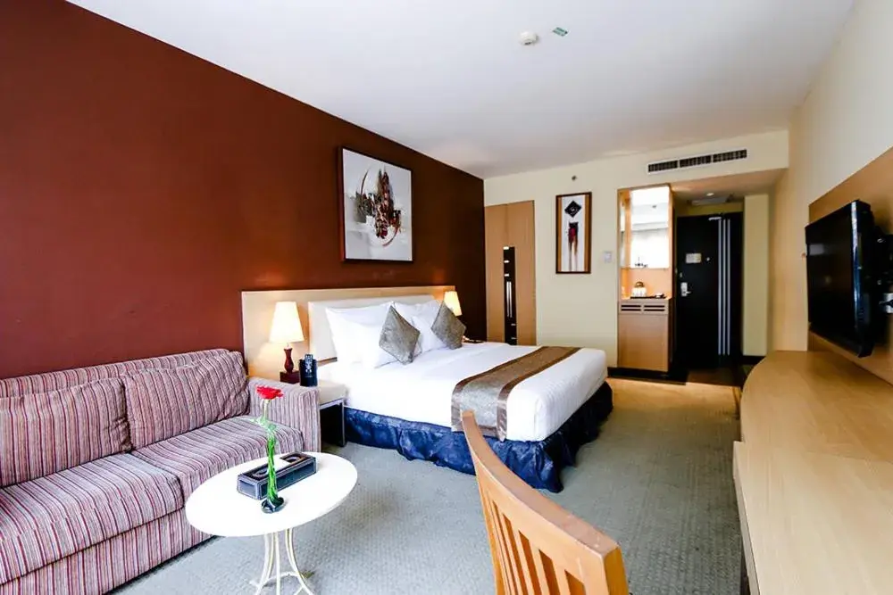 Photo of the whole room, Bed in Grand Serela Setiabudhi Bandung Photo of the whole room, Bed in Grand Serela Setiabudhi Bandung