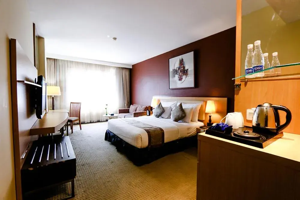 Photo of the whole room, Bed in Grand Serela Setiabudhi Bandung Photo of the whole room, Bed in Grand Serela Setiabudhi Bandung