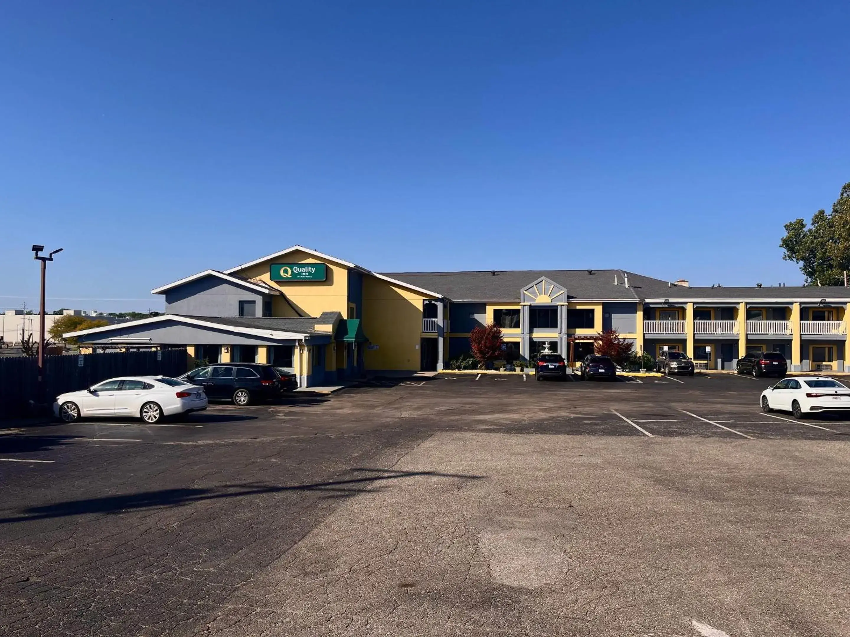 Property building in Quality Inn Grand Rapids Near Downtown Property building in Quality Inn Grand Rapids Near Downtown