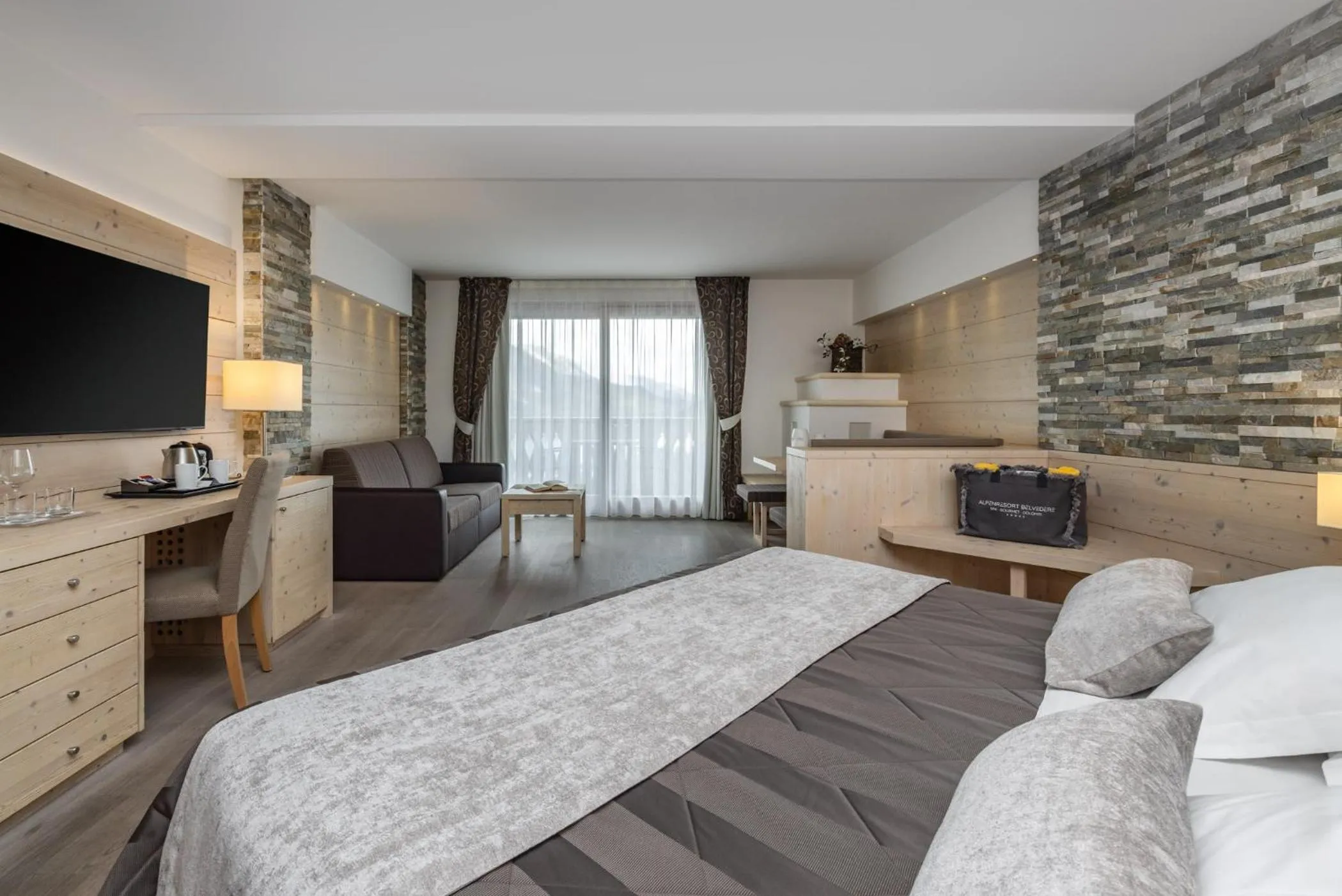 Bed in Alpenresort Belvedere