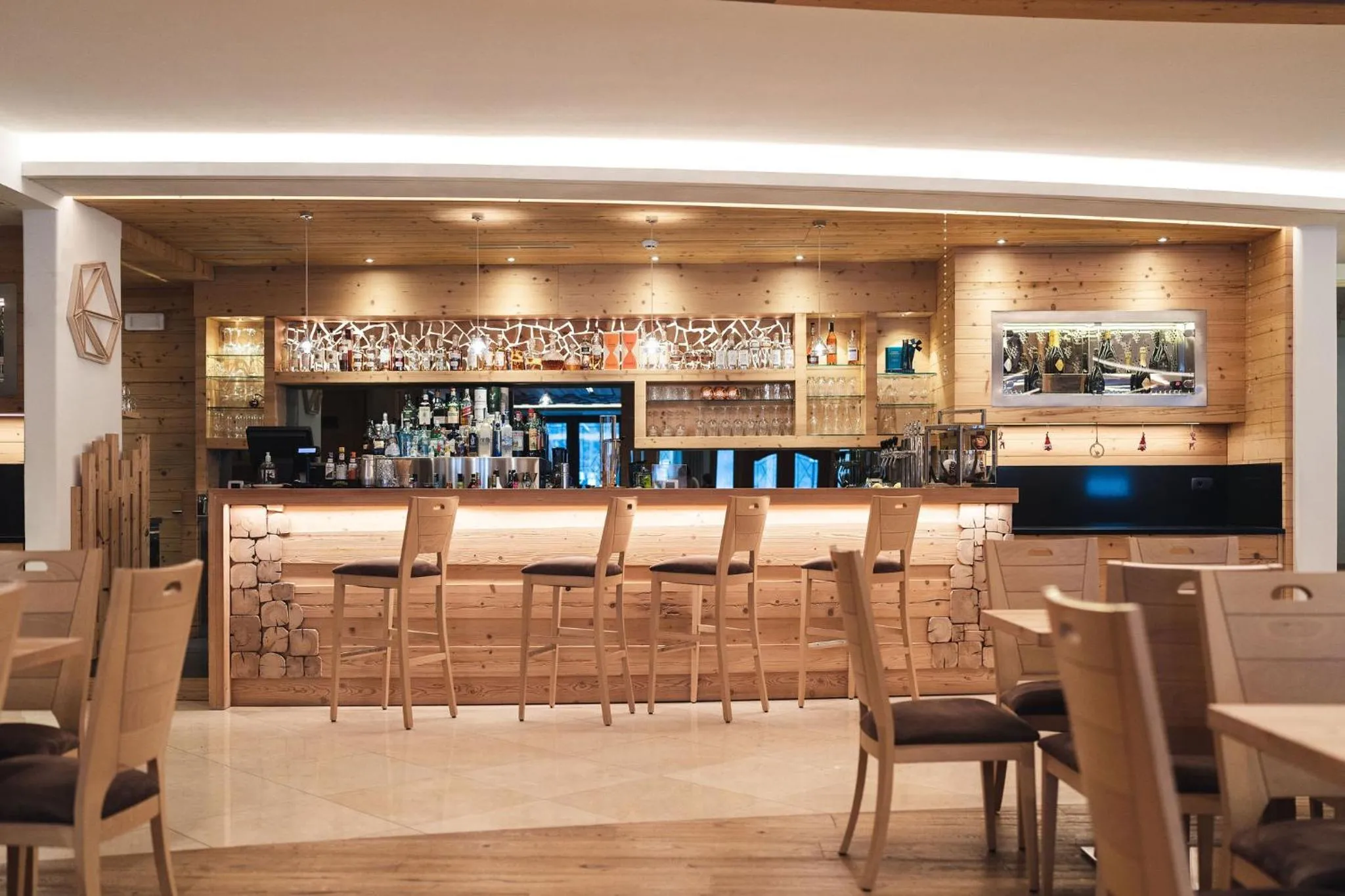 Lounge or bar in Kristiania Pure Nature Hotel & Spa